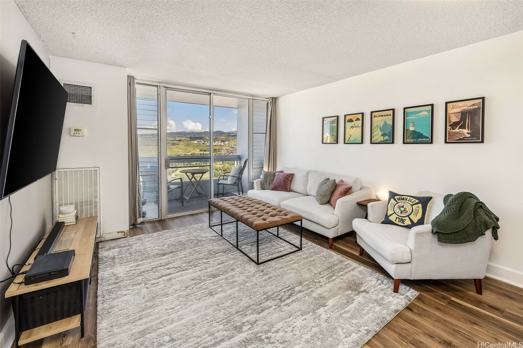Property Photo: 3045 Ala Napuaa Place 1803 HI 96818