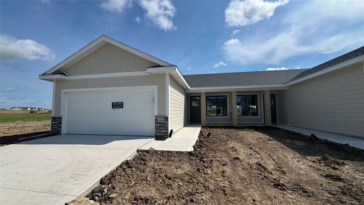 1608 Garland Avenue  Norwalk IA 50021 photo