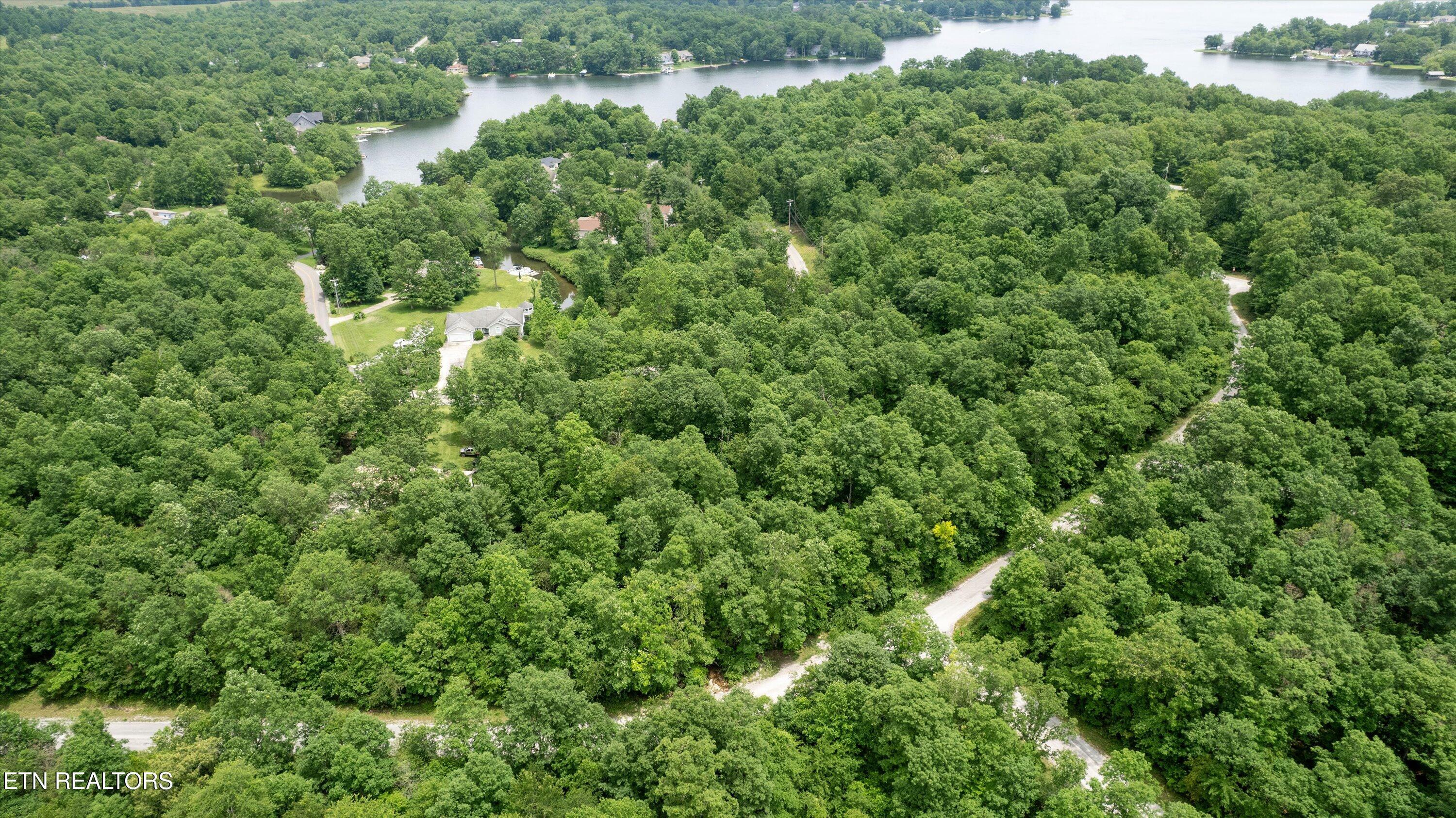 Property Photo: 2313/2315 White Horse Drive TN 38572