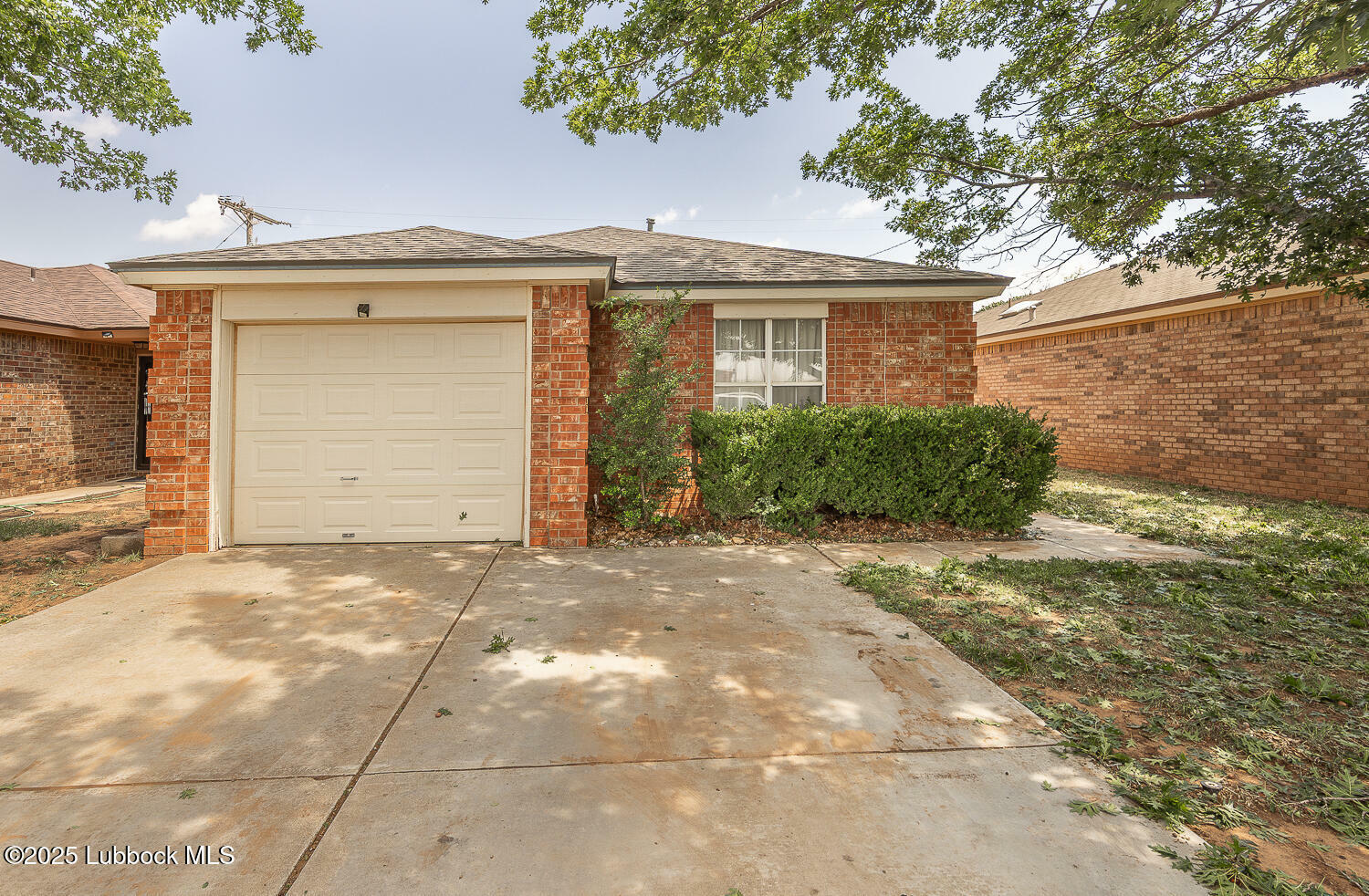 Property Photo: 740 9th Street TX 79382