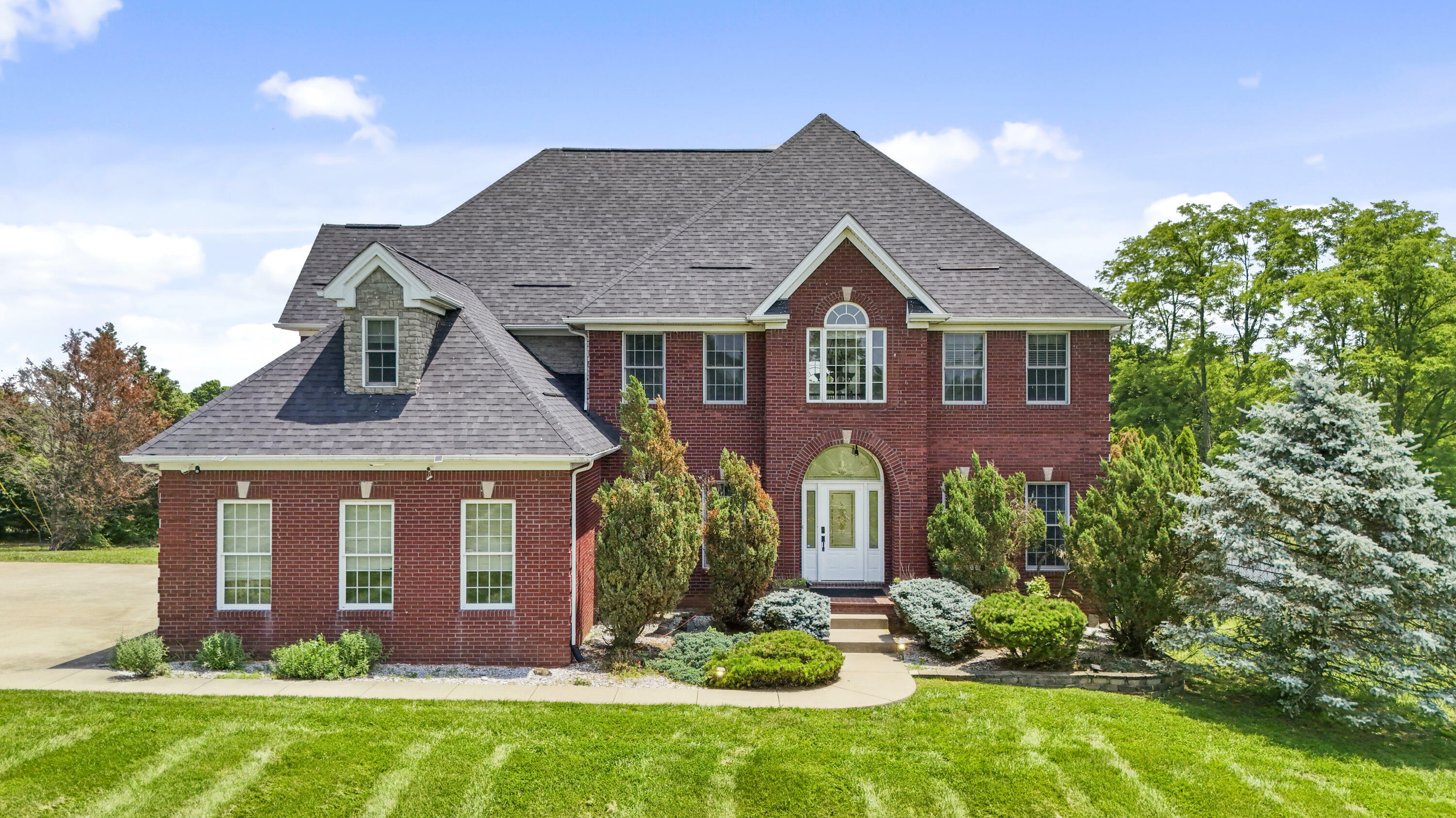Property Photo: 694 Pea Ridge Road KY 40379