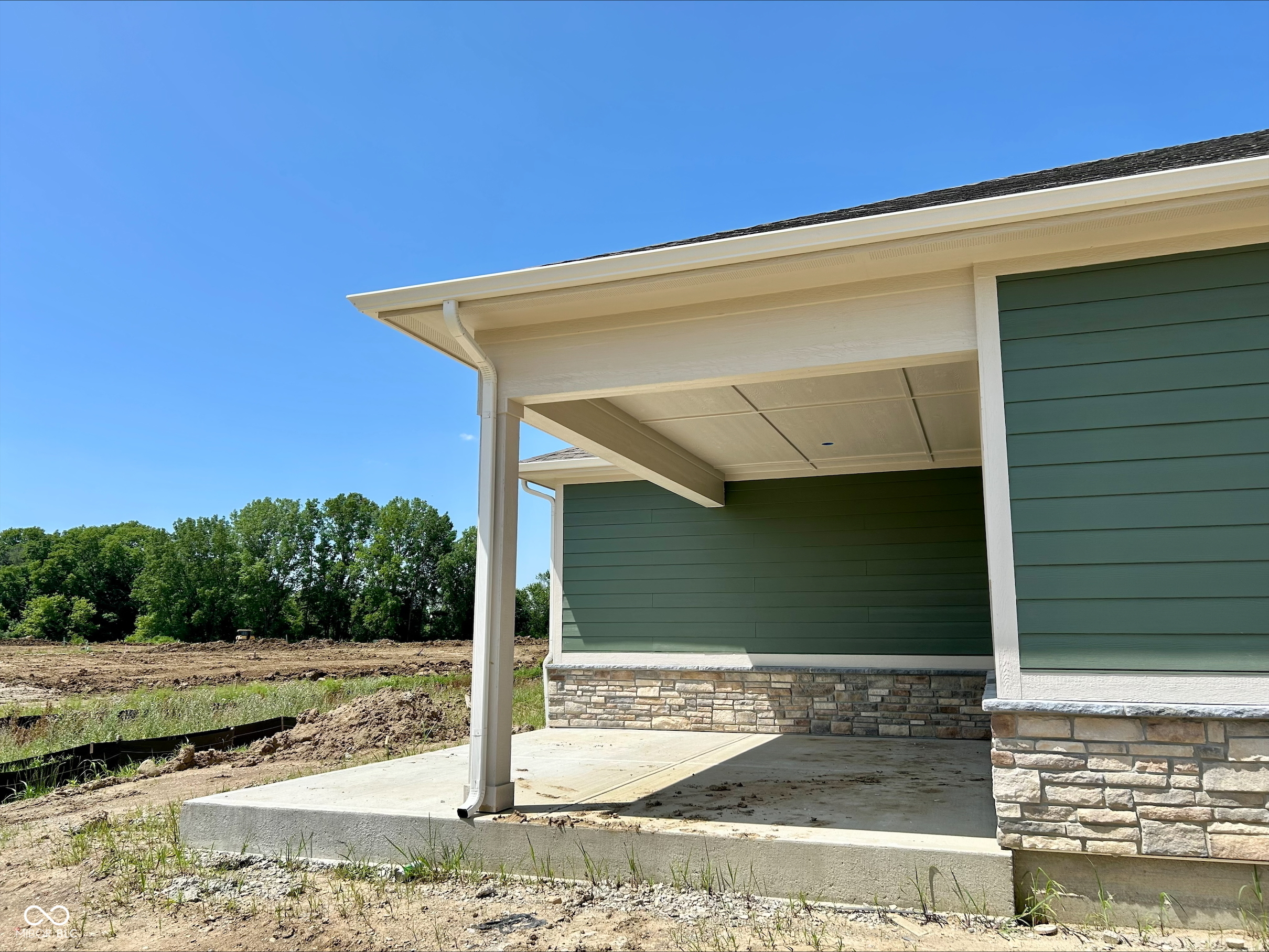 Property Photo: 14277 Coyote Ridge IN 46060