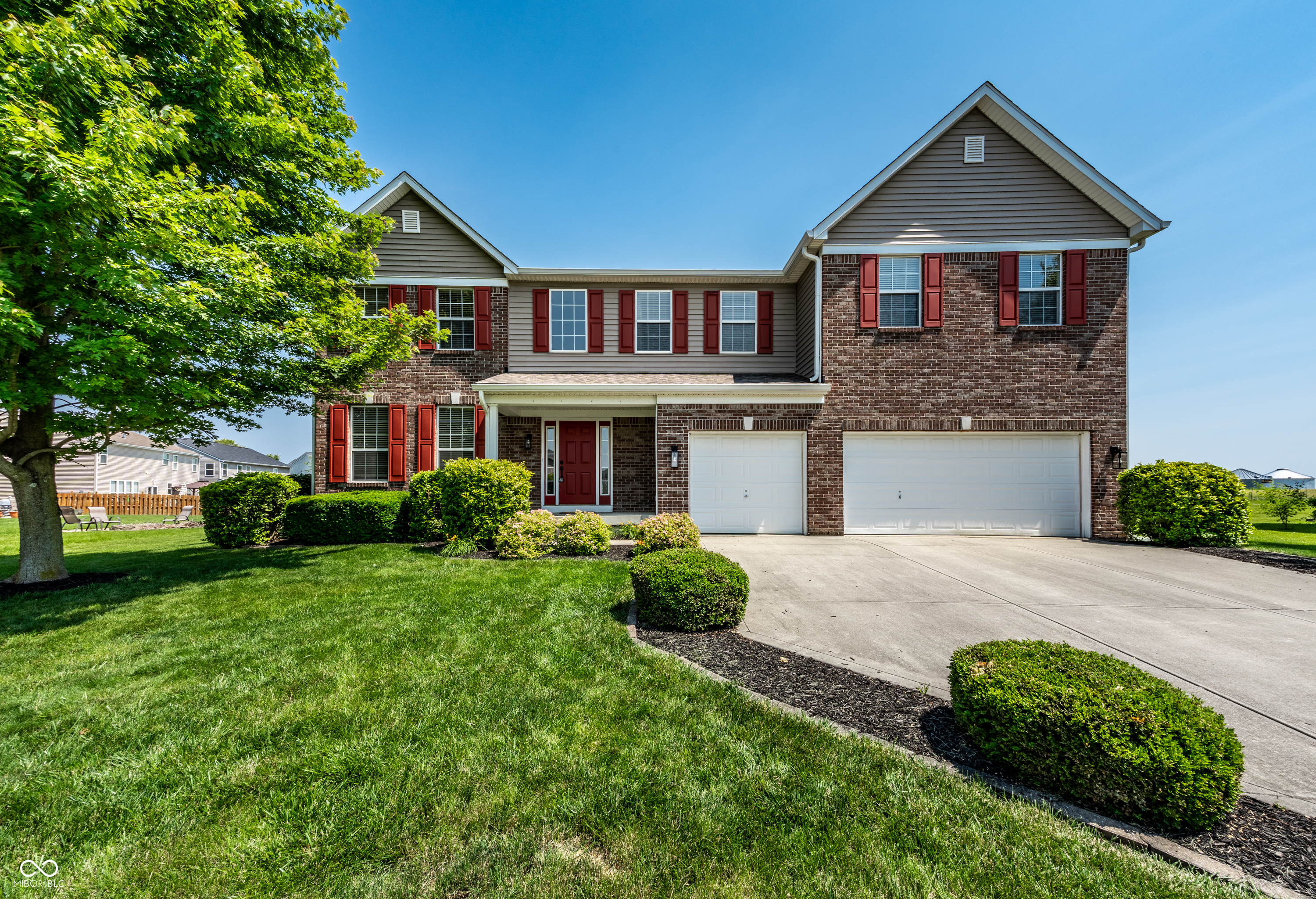 Property Photo: 2209 S Logan Drive IN 46163