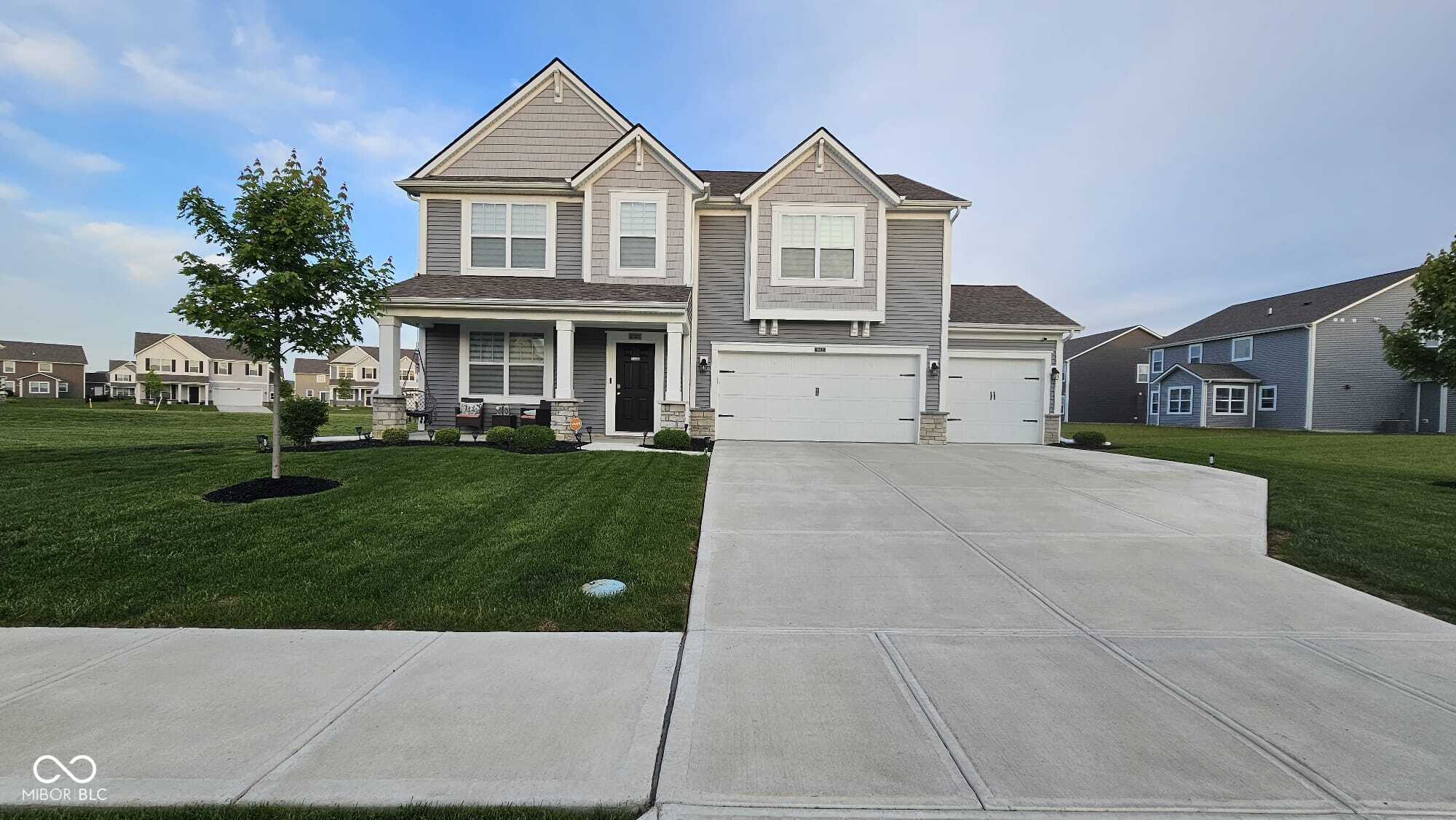 Property Photo: 6842 Arrowhead Drive IN 46112