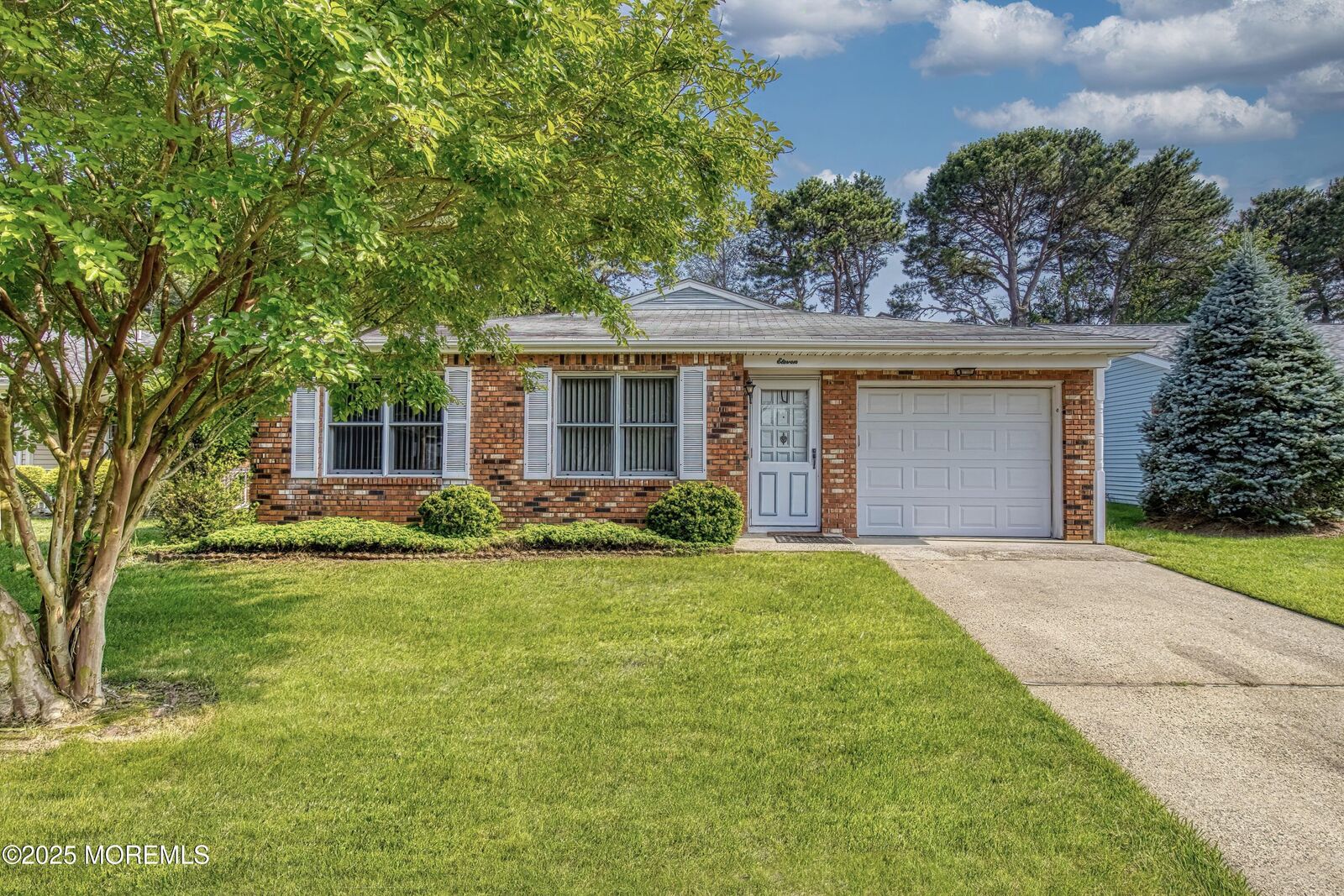 Property Photo:  11 Garland Drive  NJ 08724 