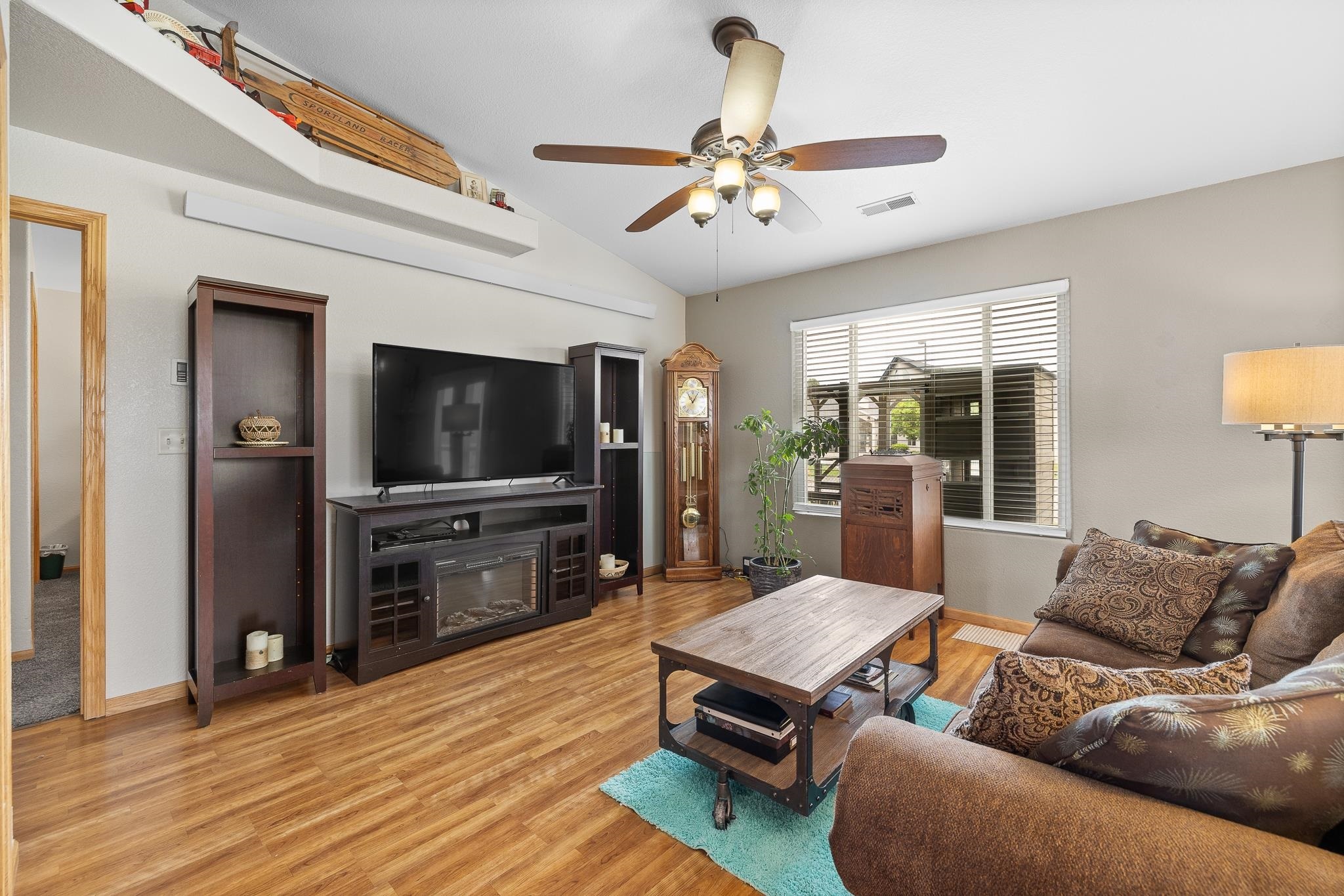 Property Photo: 612 Auburn Drive SD 51107-0000