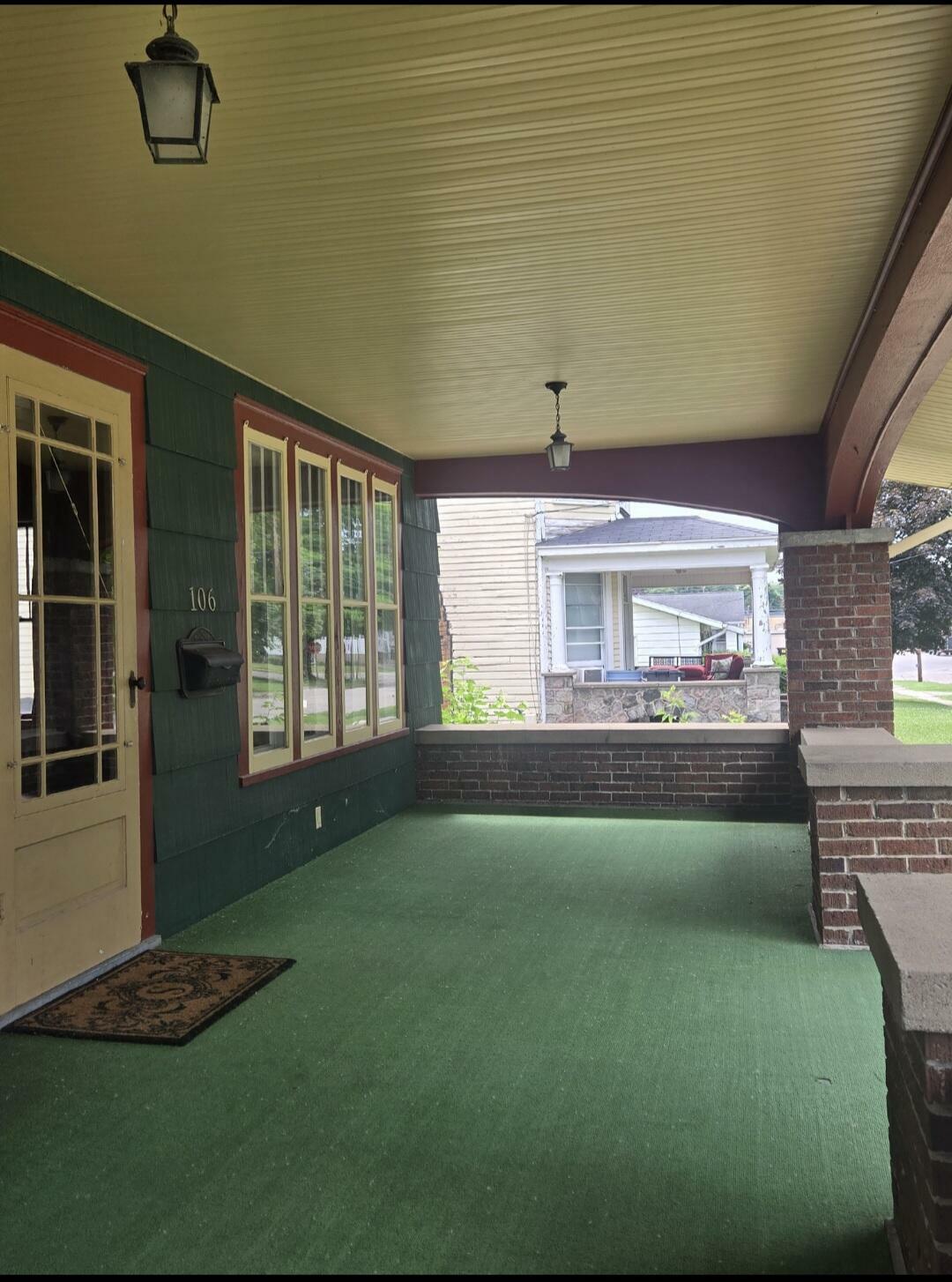 Property Photo: 106 E Mechanic Street MI 48097