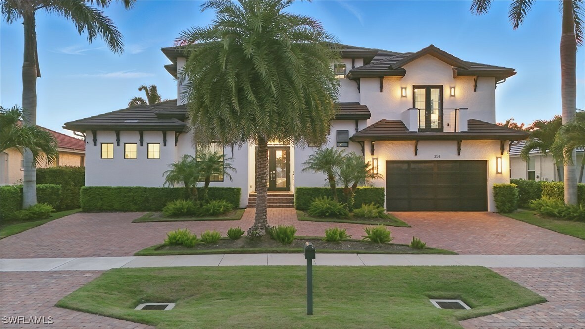 Property Photo: 258 Capistrano Court FL 34145