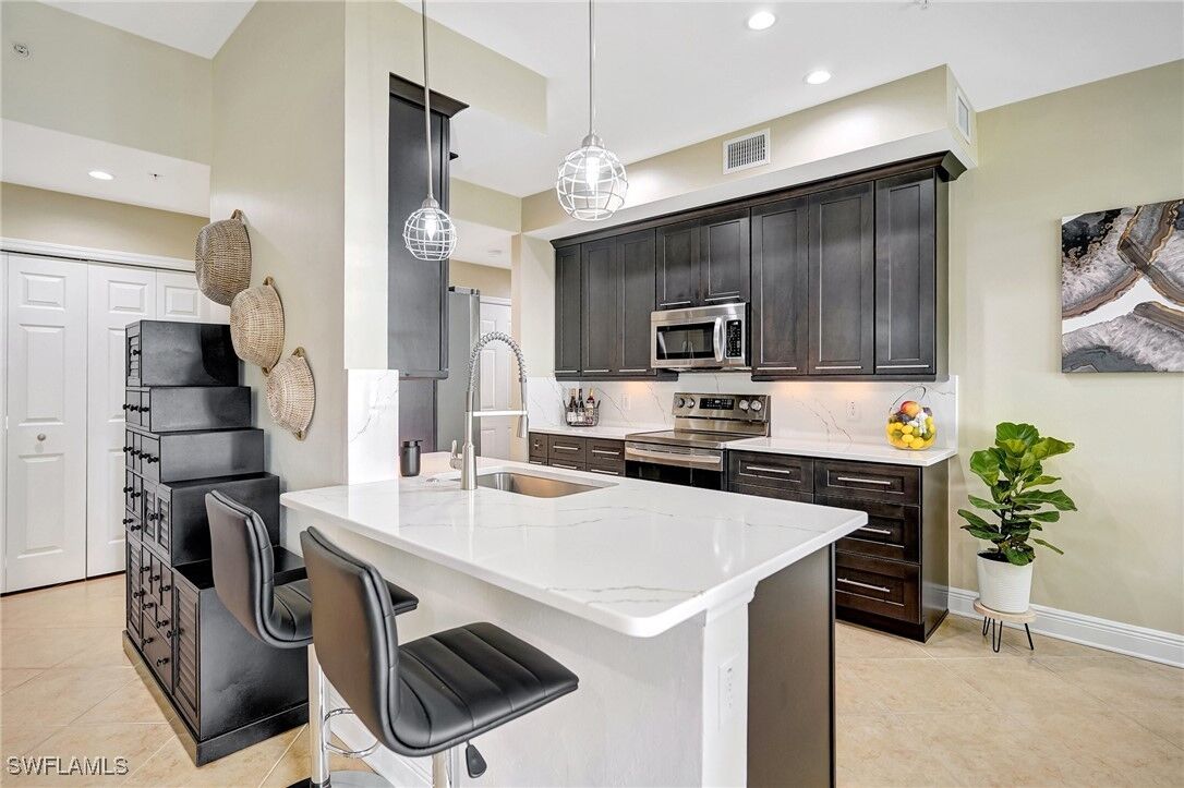 Property Photo: 18273 Creekside Preserve Loop 101 FL 33908