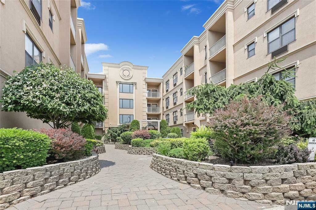 Property Photo:  8915 Bergenwood Avenue 14  NJ 07047 