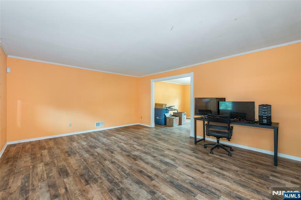 Property Photo: 76 Point View Parkway NJ 07470