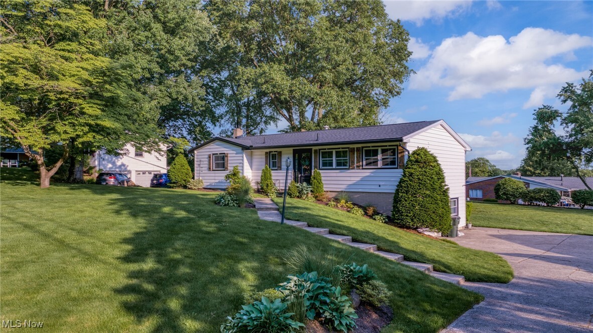 Property Photo: 321 Stuart Street NW OH 44646