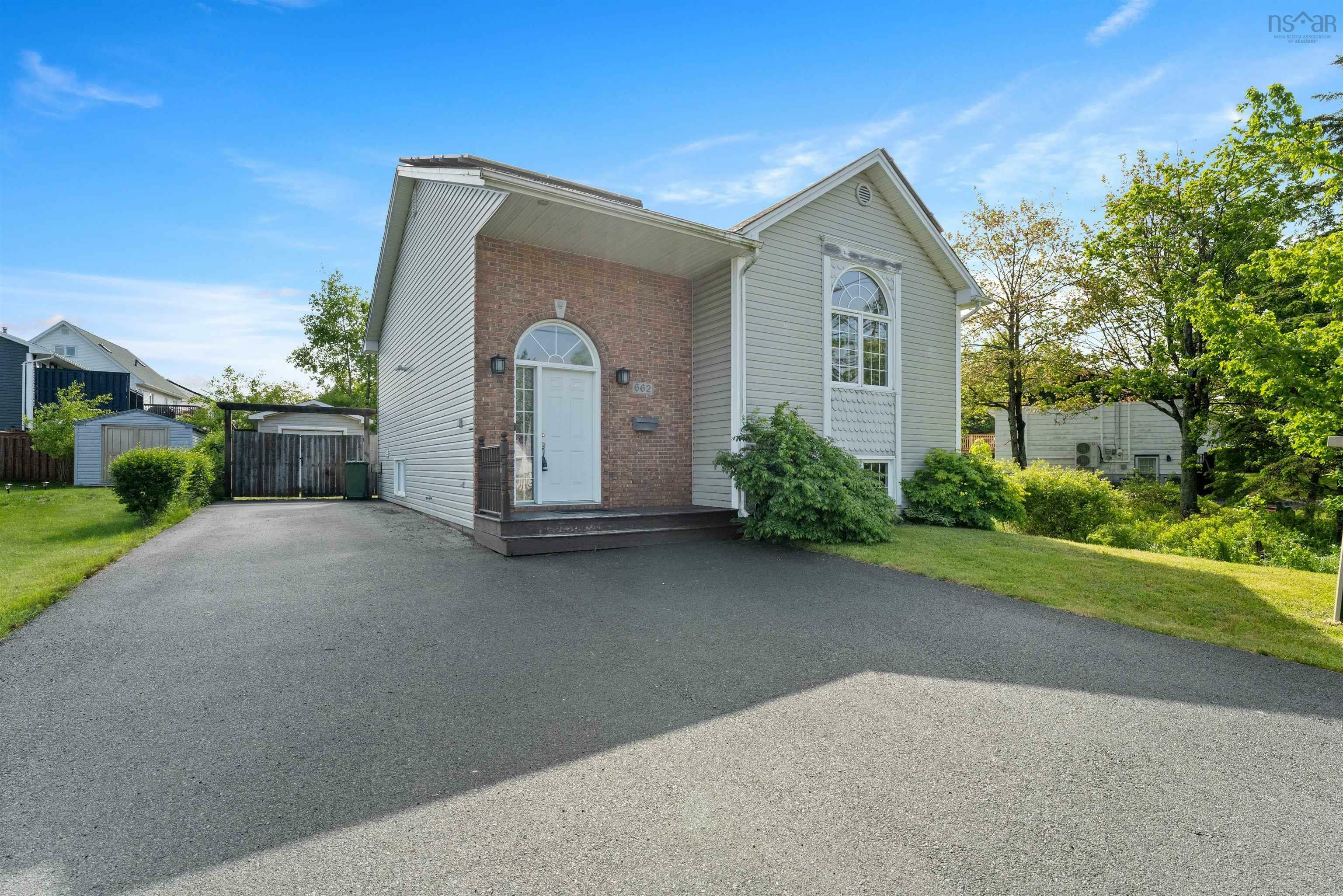 662 Caldwell Road  Dartmouth NS B2V 1L1 photo