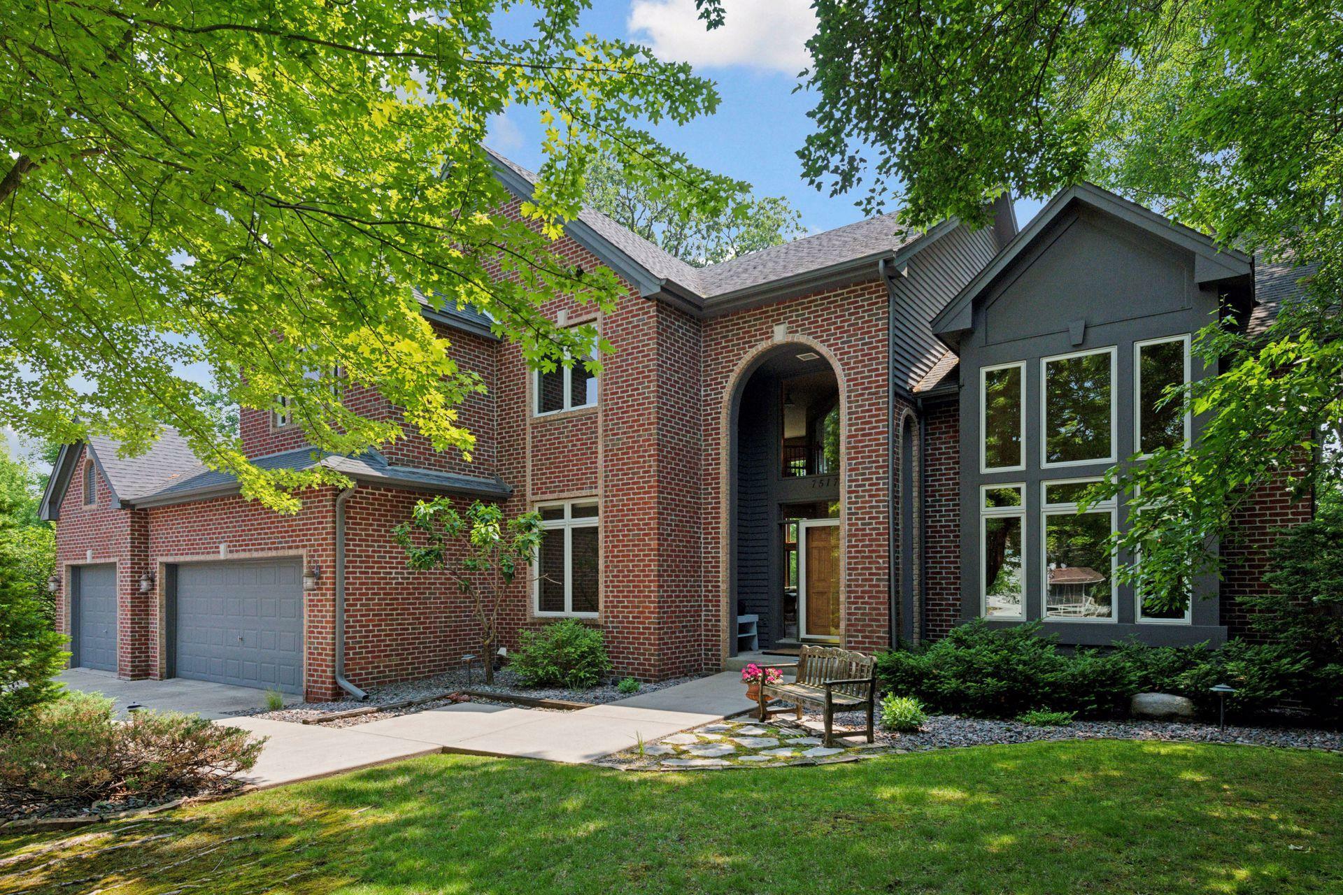 7517 Bent Bow Trail  Chanhassen MN 55317 photo