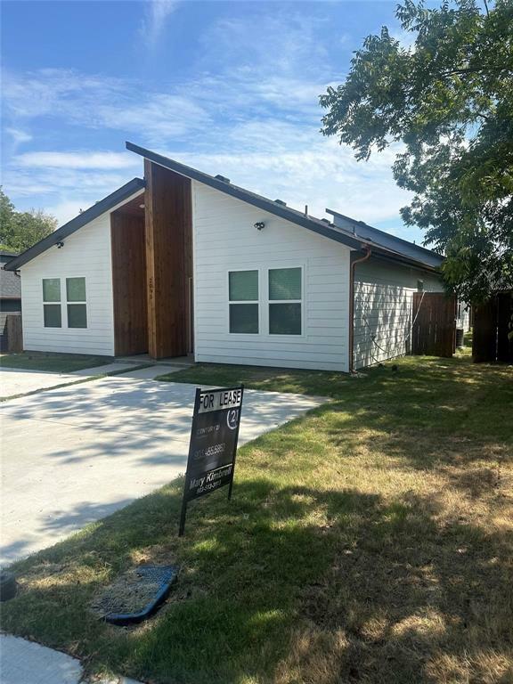 Property Photo: 2095 Bourland B TX 75401