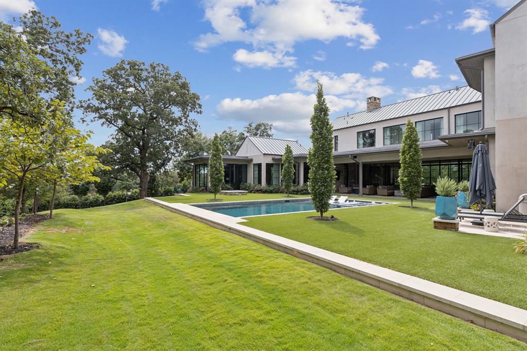 Property Photo:  1502 Bluffview Drive  TX 76262 