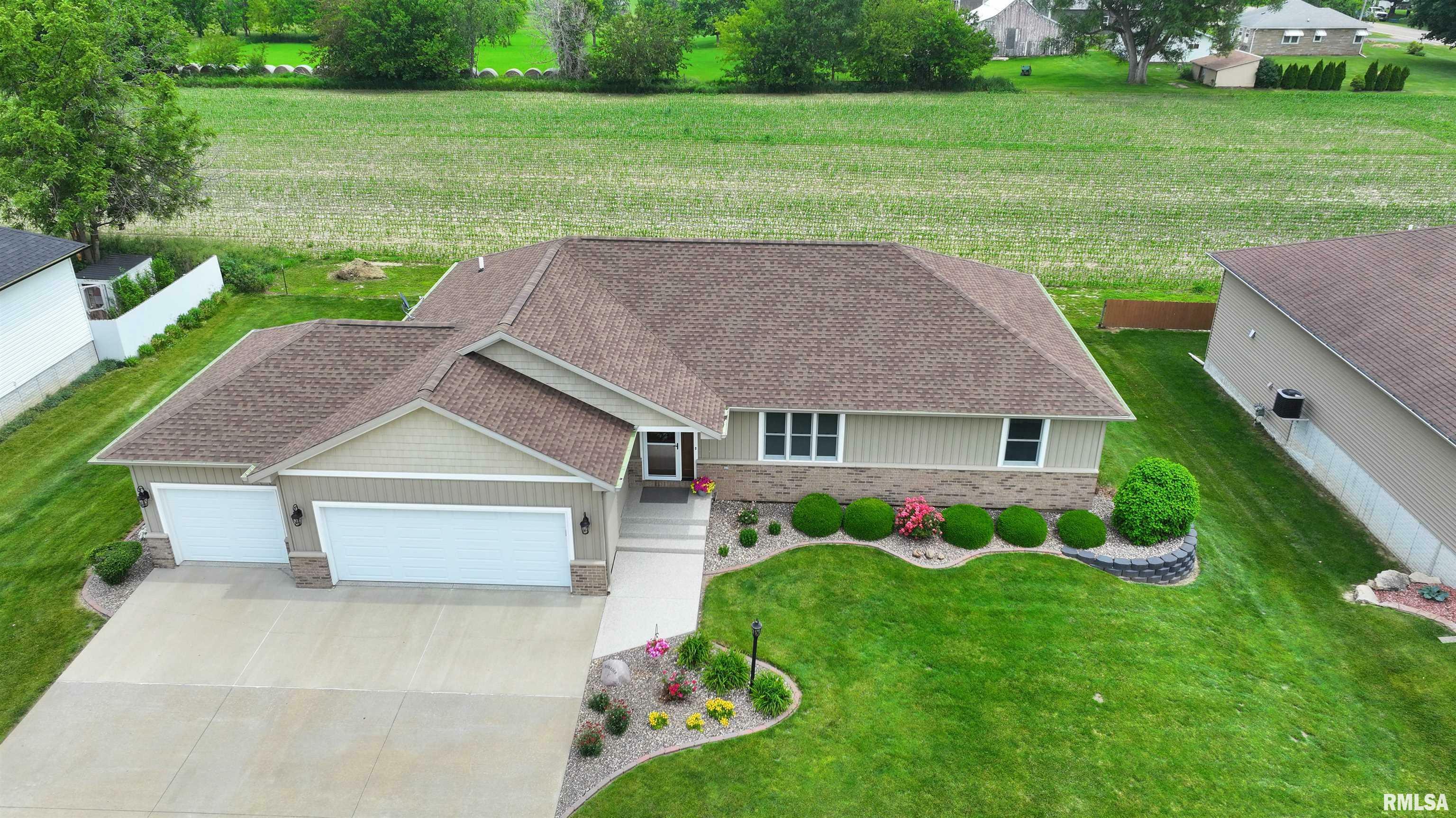 Property Photo: 101 Prairie View Court IA 52732