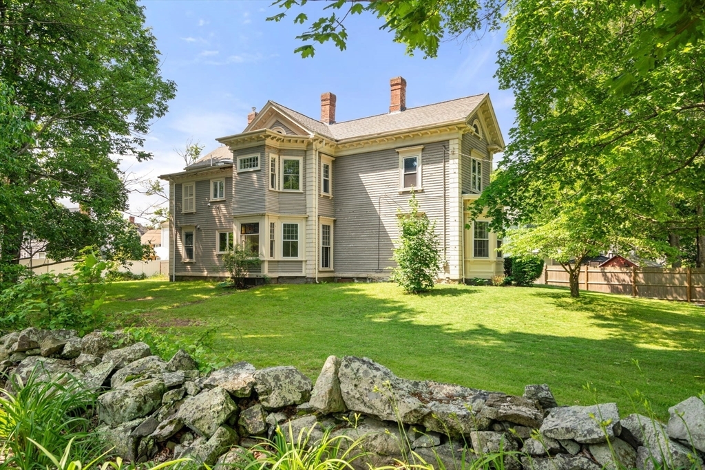 167 Brook Rd  Milton MA 02186 photo