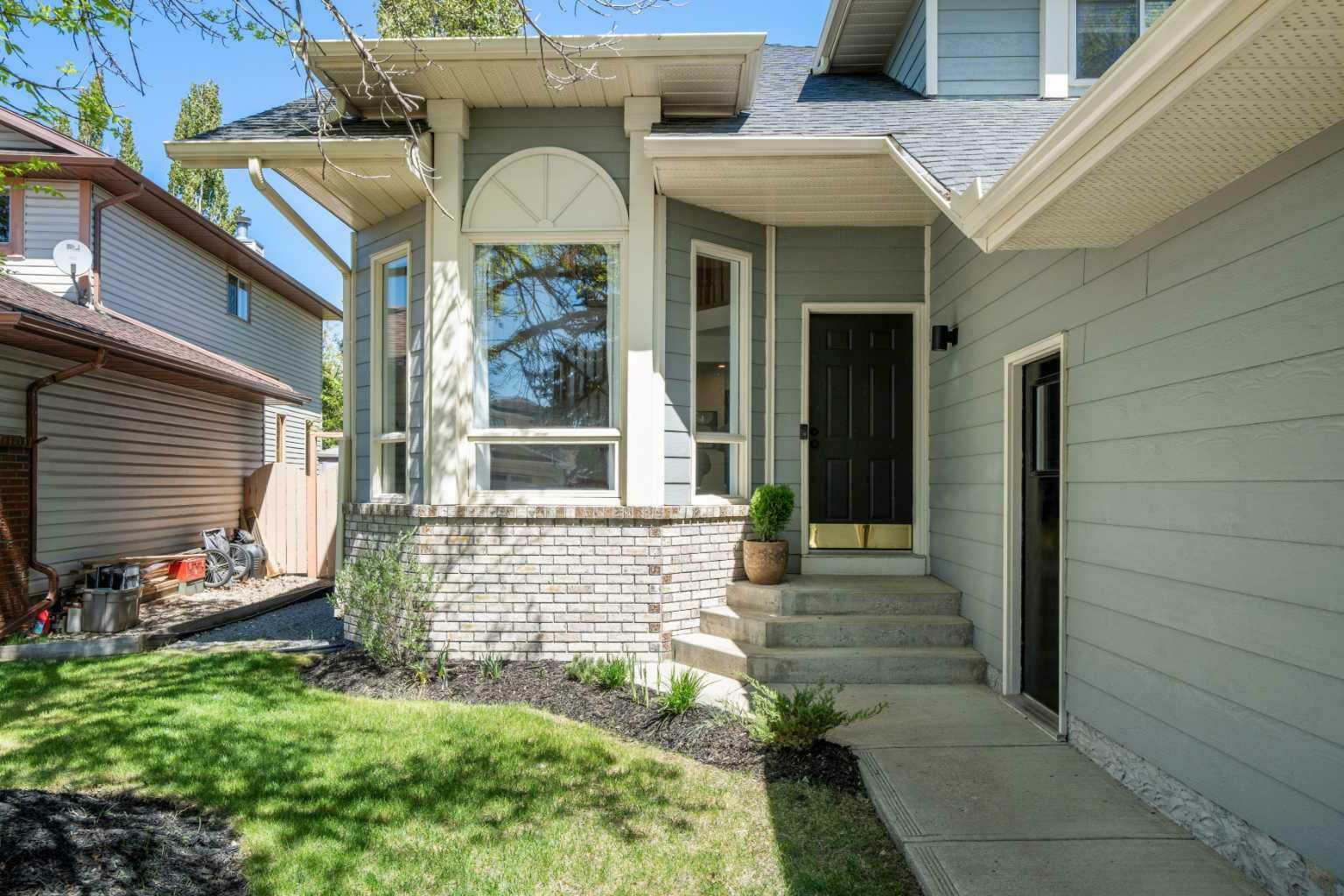 Photo de la propriété: 68 Sunvista Place SE AB T2X 2T4