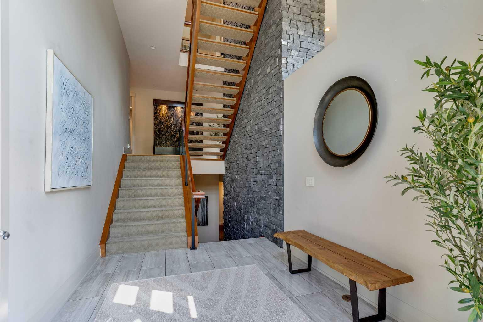 Property Photo: 5448 Bannerman Drive NW AB T2L 1W2