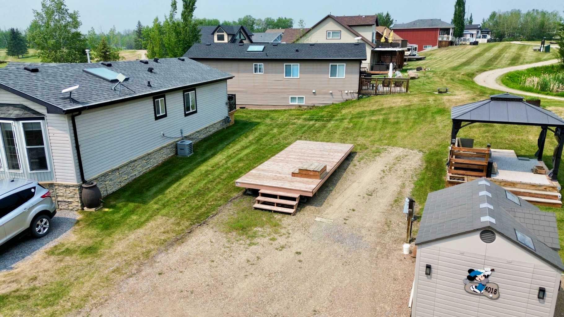 Property Photo: 25054 South Pine Lake Road 4017 AB T0M 1R0