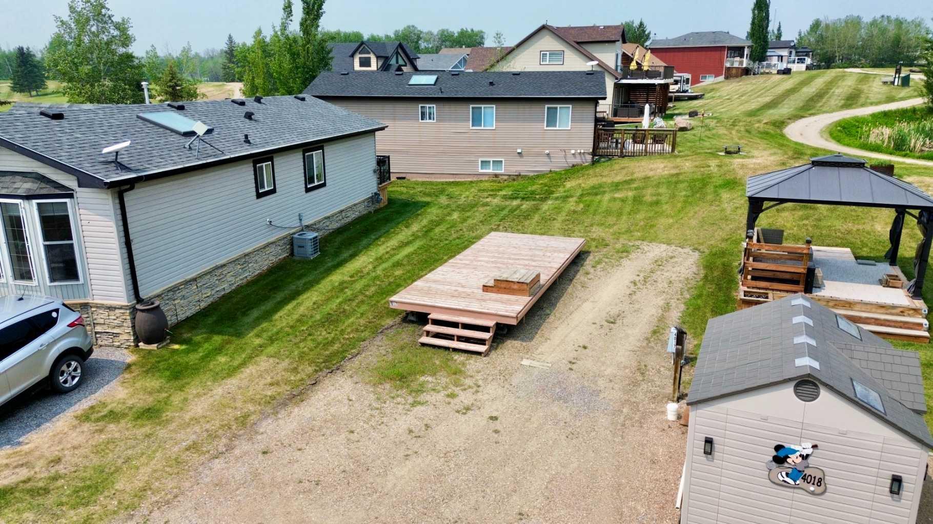 Property Photo: 25054 South Pine Lake Road 4017 AB T0M 1R0