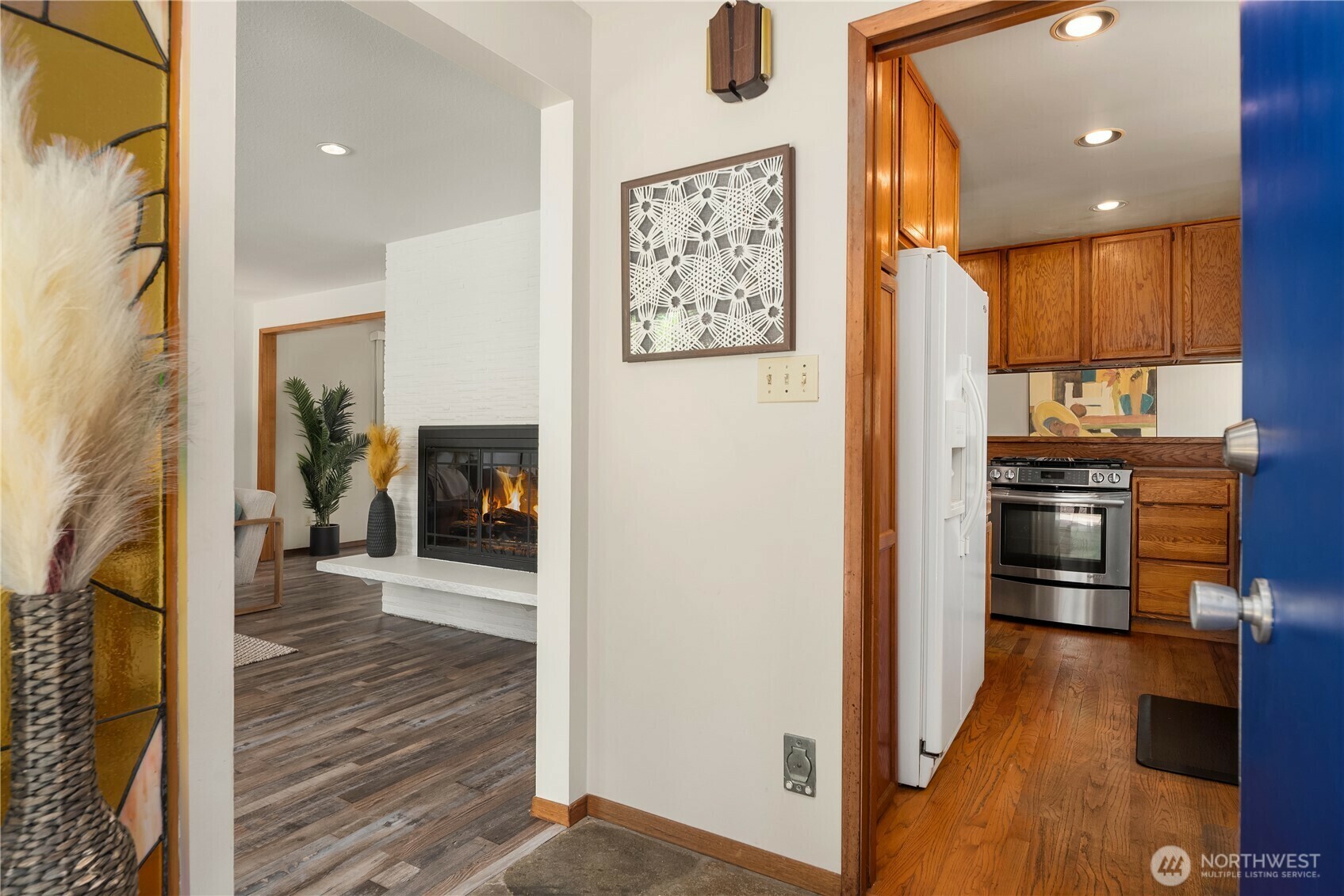 Property Photo: 5634 116th Place SE WA 98006