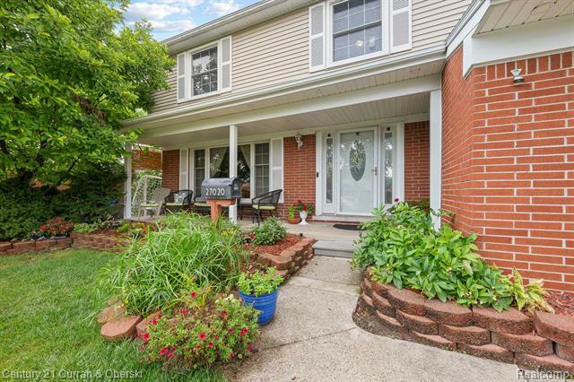 Property Photo: 27020 Havelock Drive MI 48127