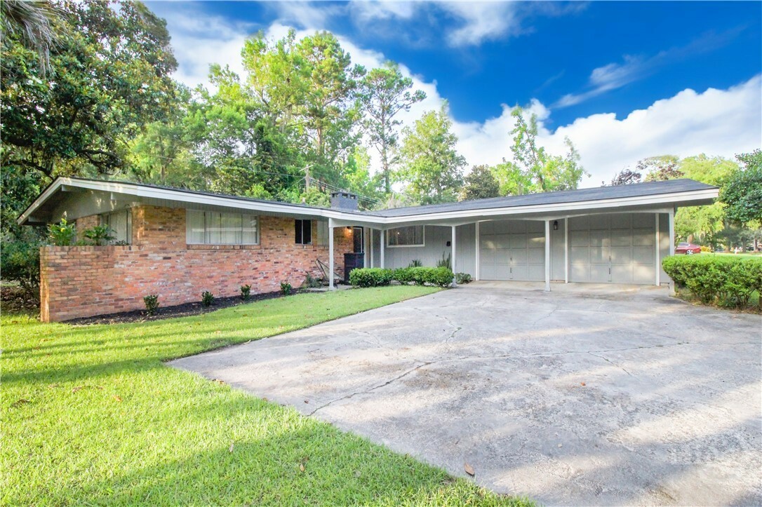 Property Photo: 320 Windsor Road GA 31419