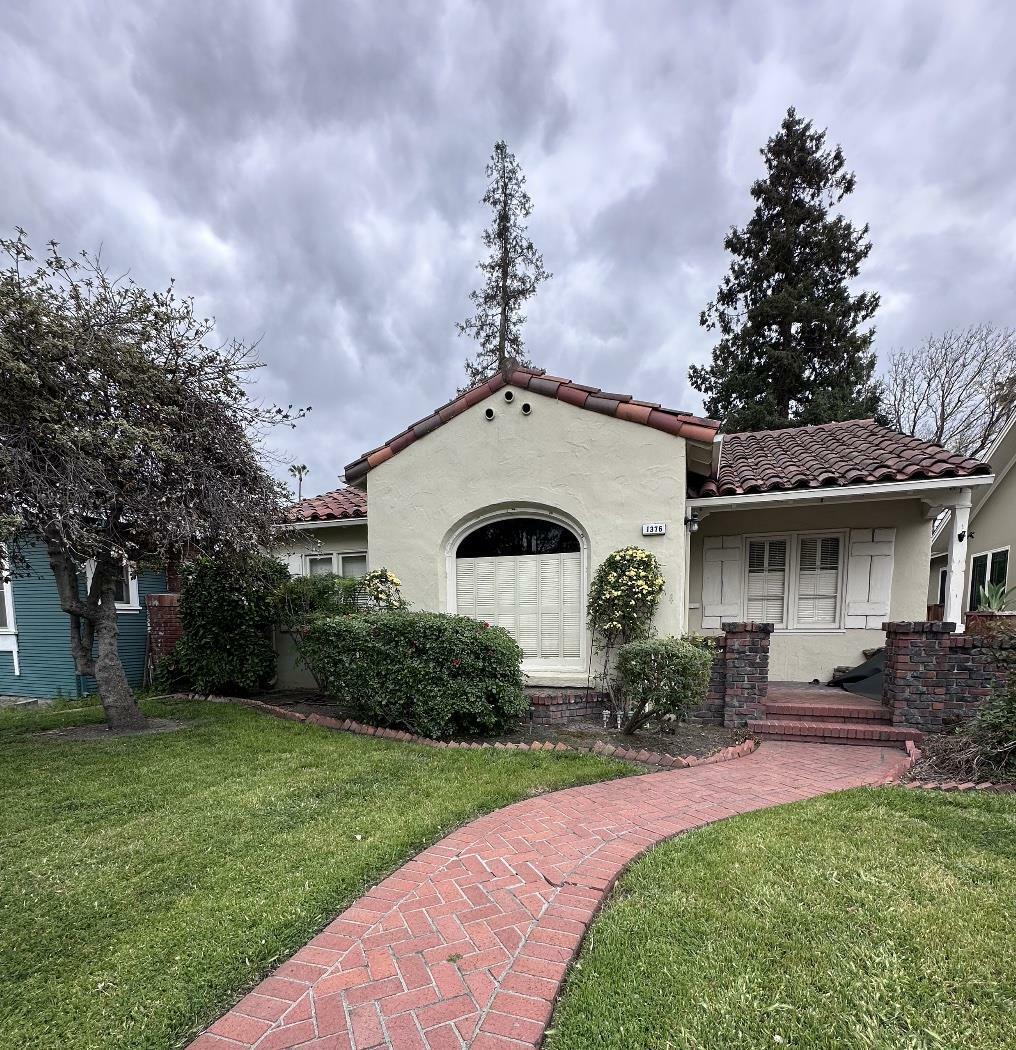 Property Photo: 1376 Hanchett Avenue CA 95126