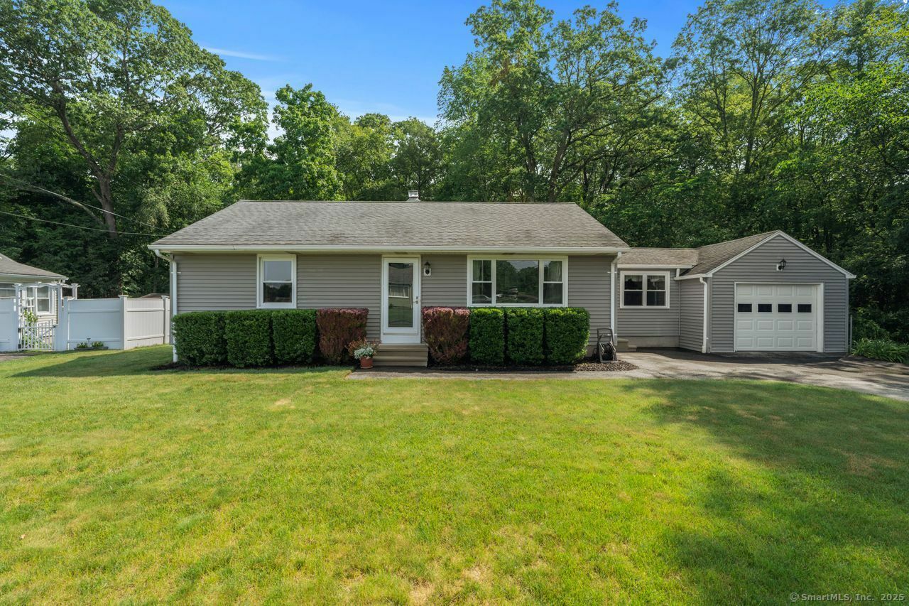 Property Photo: 26 Frederick Street CT 06471