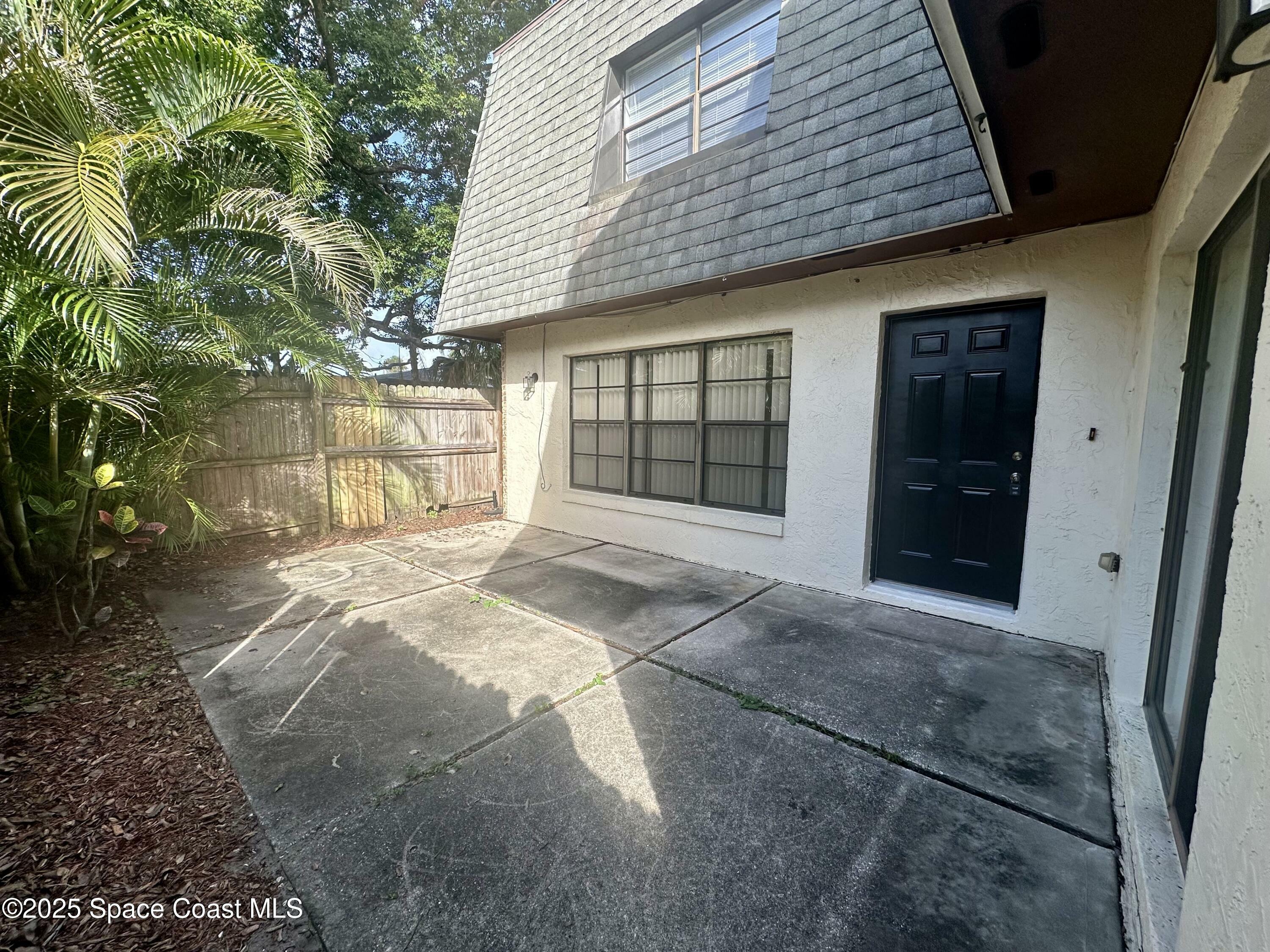 Property Photo: 2127 Harrison Street FL 32780