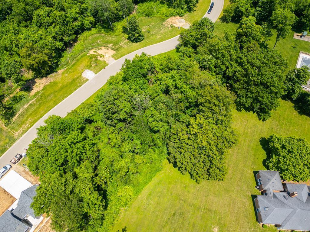 Property Photo: 5 Kensington Drive OH 45601
