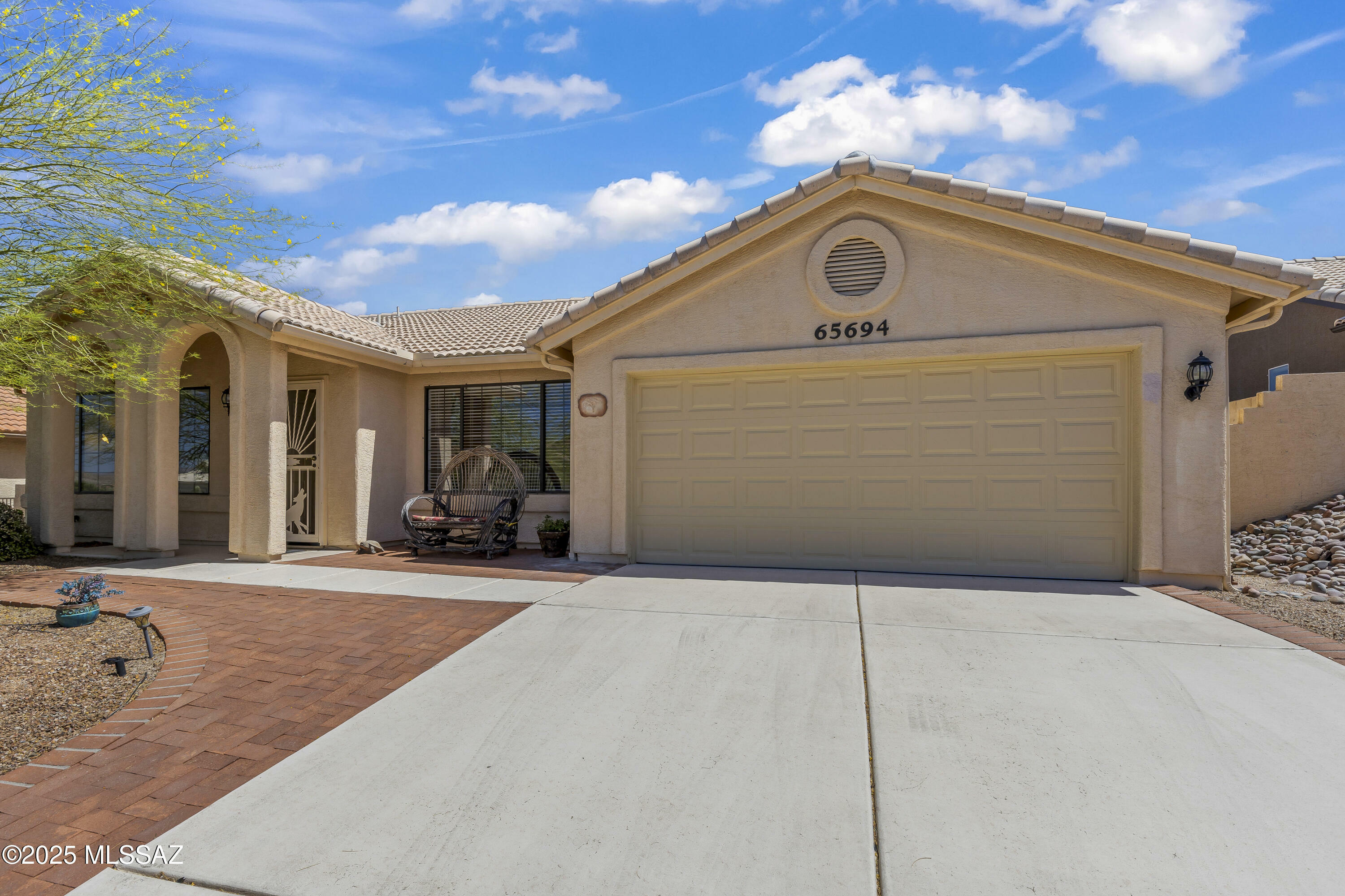 Property Photo: 65694 E Rocky Trail Drive AZ 85739
