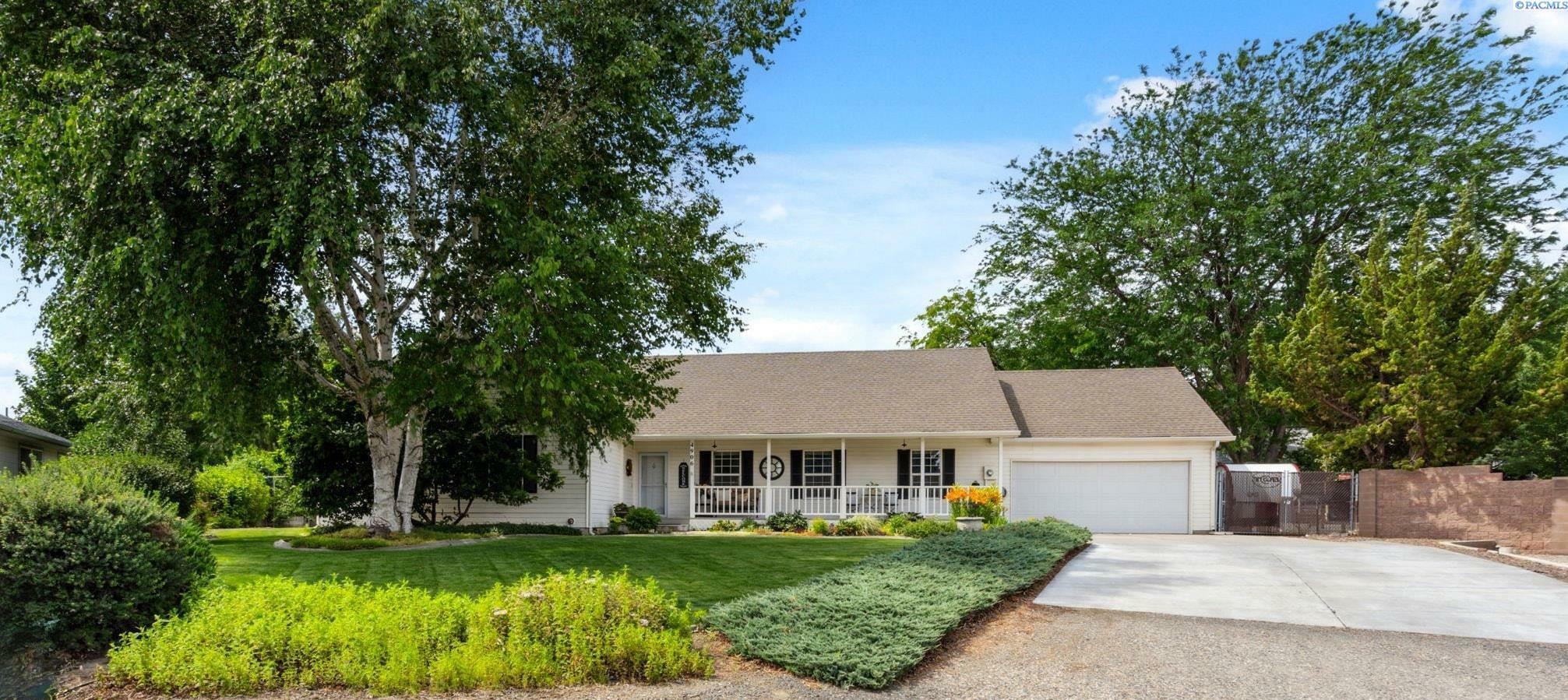 Property Photo:  4906 S Everett Ct.  WA 99337 