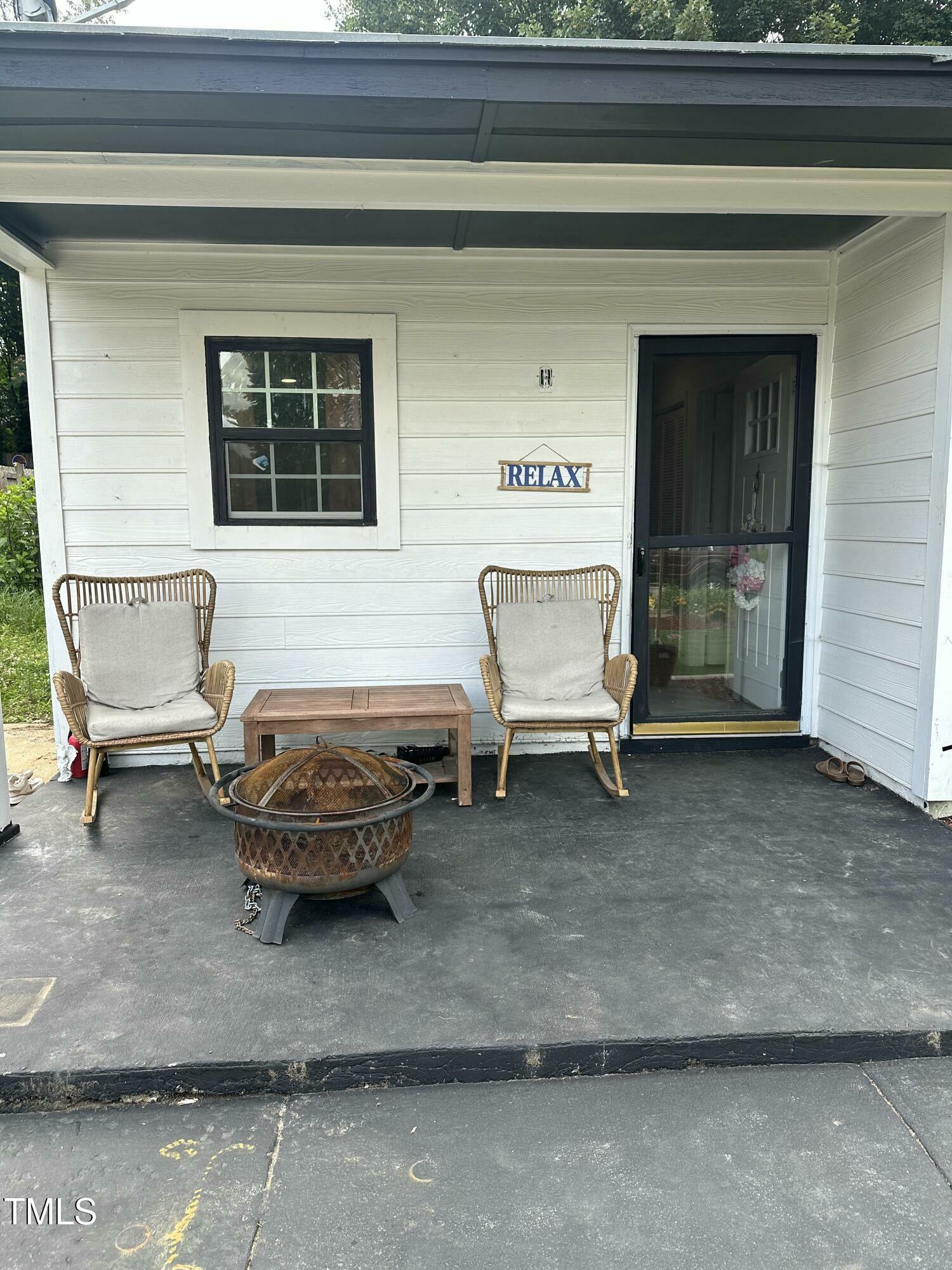 Property Photo: 3602 Pine Knoll Drive NC 27604