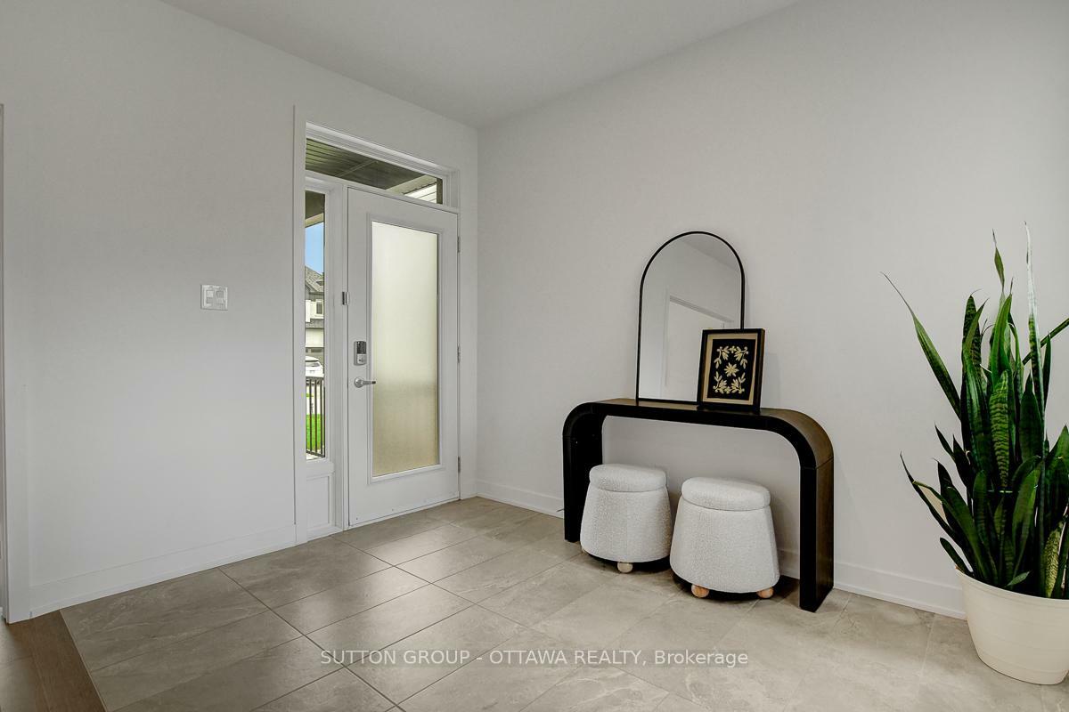 Property Photo: 908 Duxbury Lane ON K4M 0M3