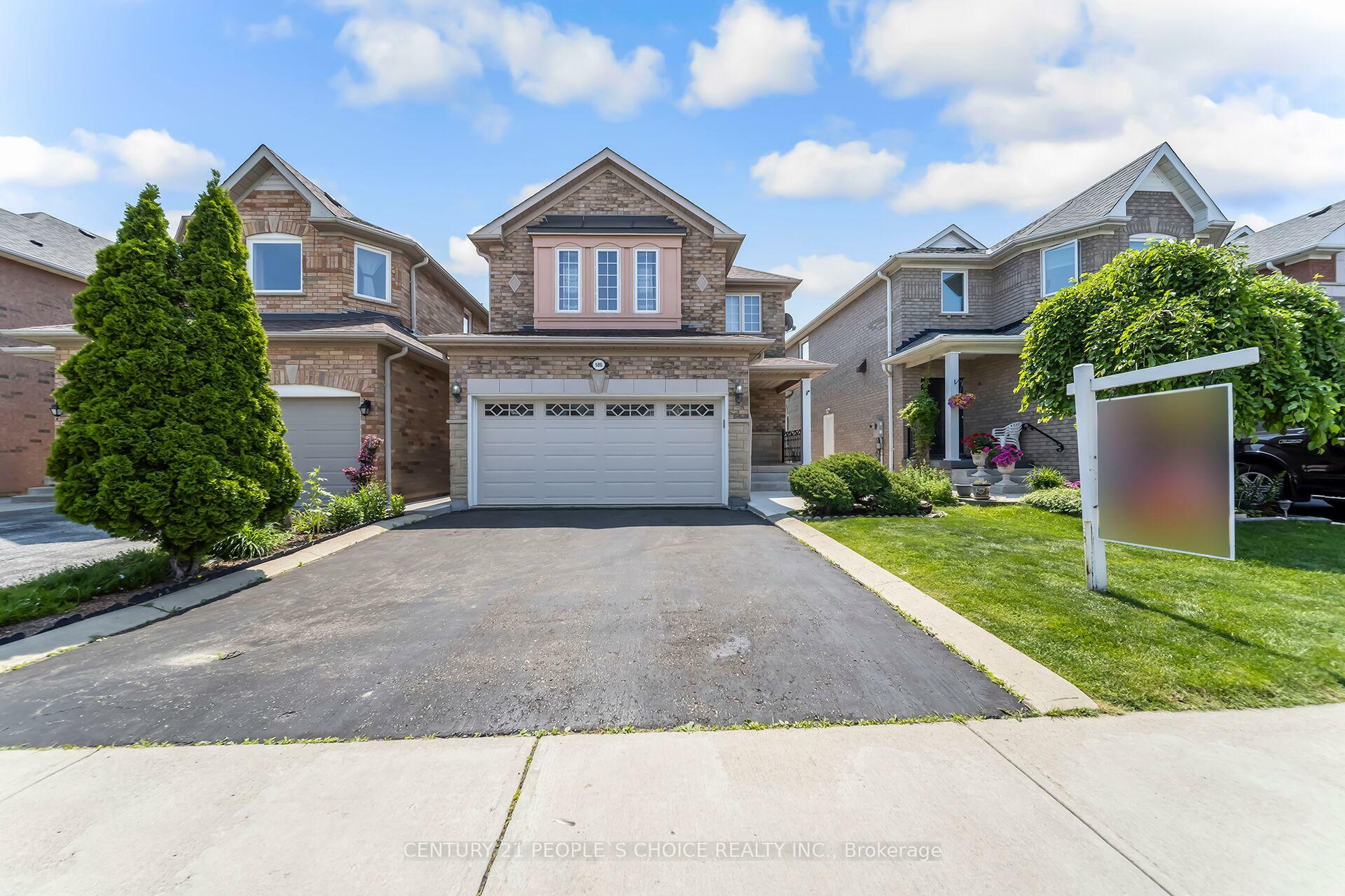 Property Photo: 586 Matisse Place ON L5W 1M2