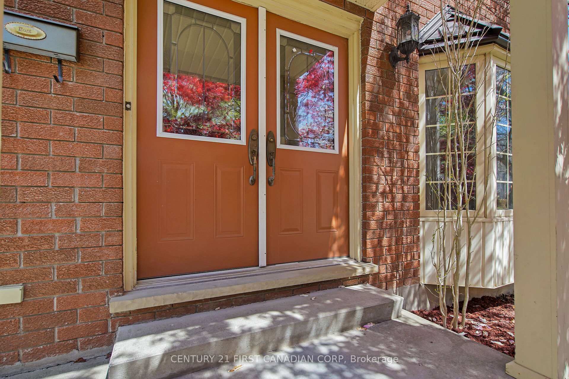 Property Photo: 66 Nanette Drive N ON N5X 3L4