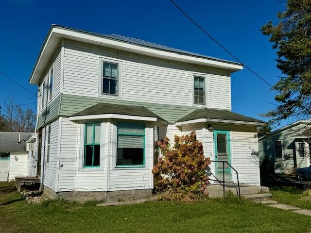 545 Duncan Ave Avenue  Cheboygan MI 49721 photo