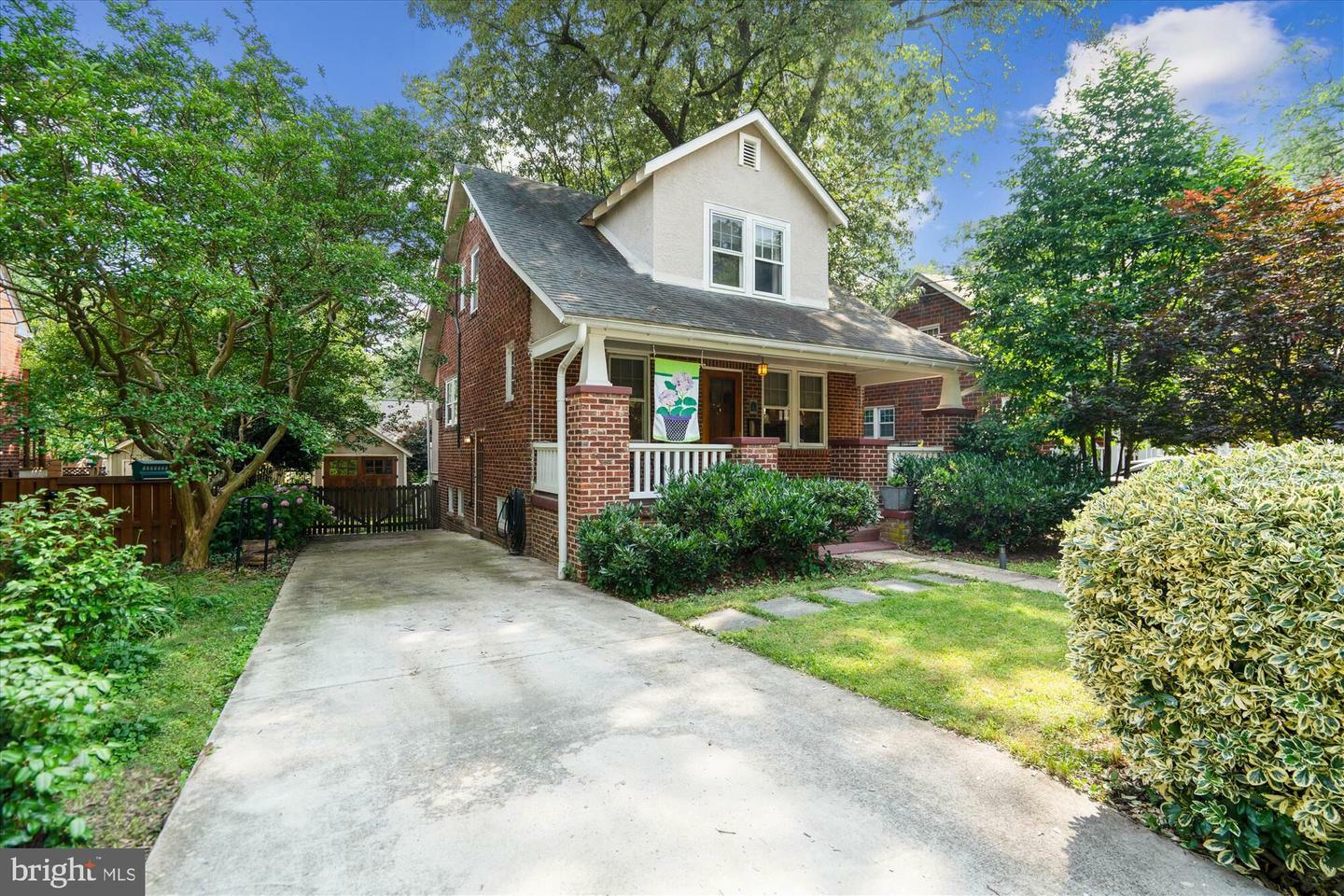 Property Photo: 4009 Oglethorpe Street MD 20782
