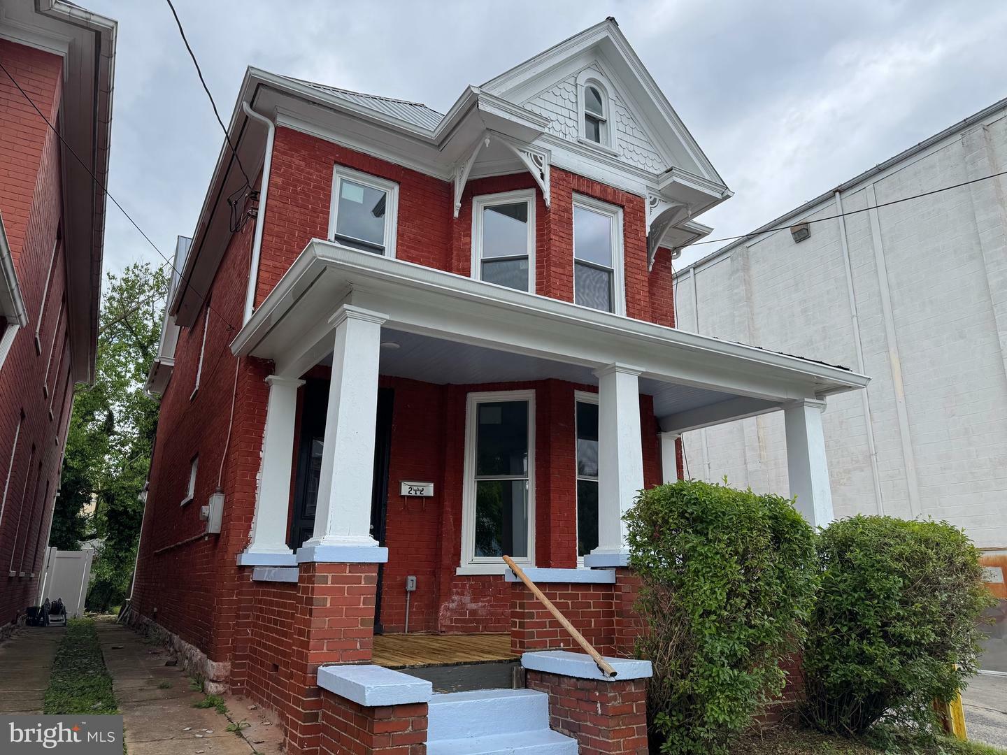 Property Photo: 212 W John Street WV 25401