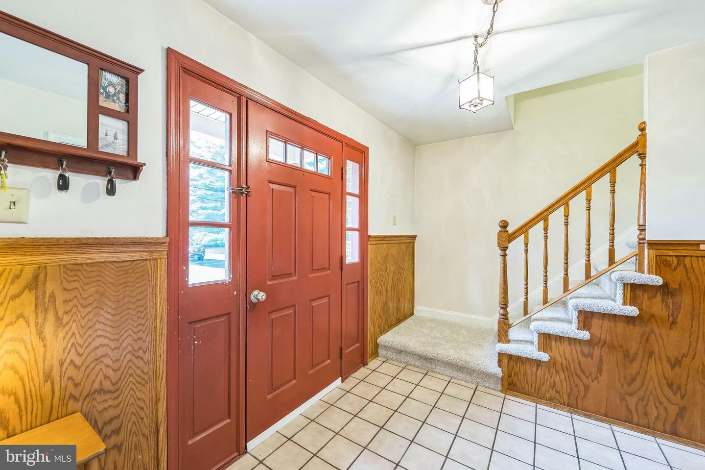 Property Photo: 1500 Hillcrest Lane PA 19335