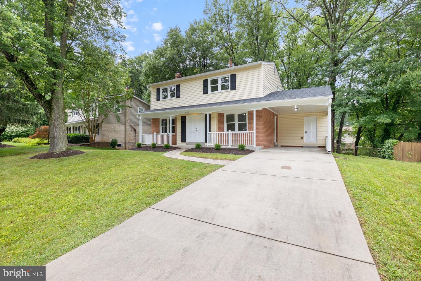 Property Photo: 6712 Huntsman Boulevard VA 22152
