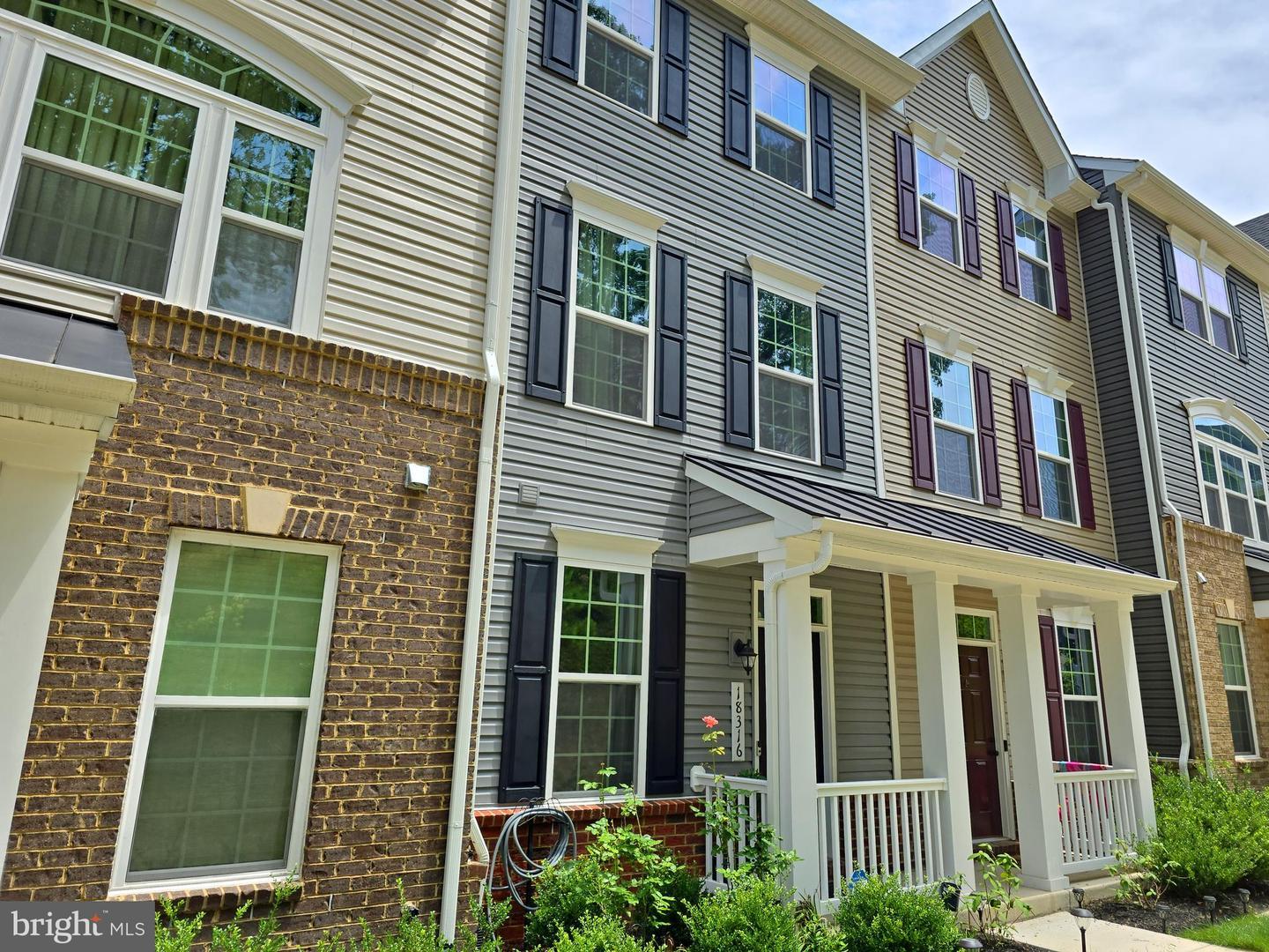 18316 Reaper Hill Court  Triangle VA 22172 photo