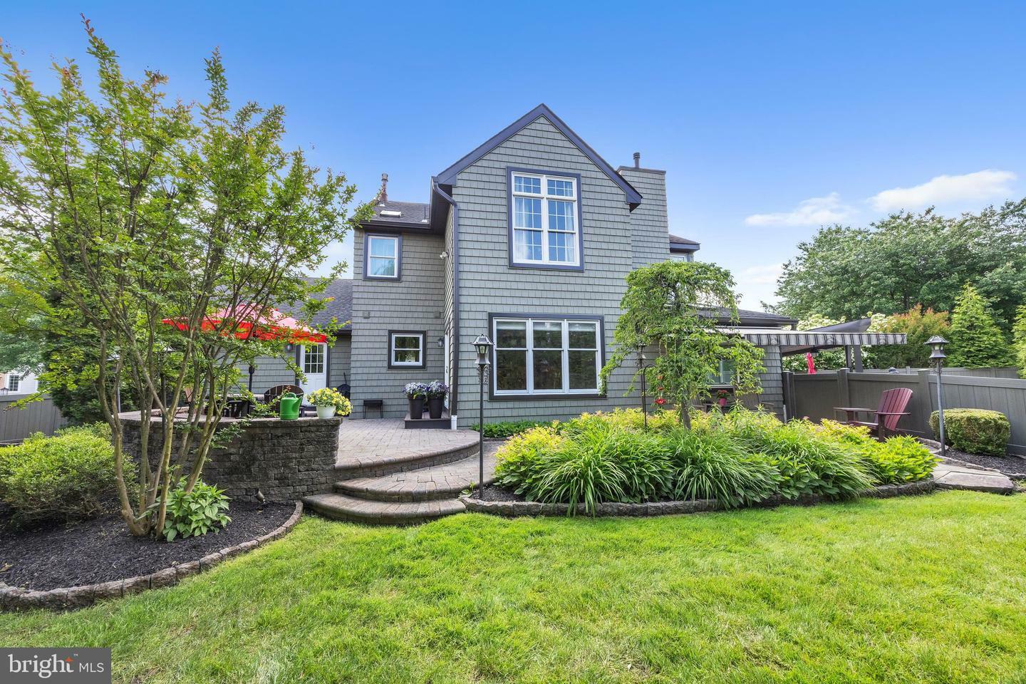 Property Photo: 10 Garwood Court NJ 08055