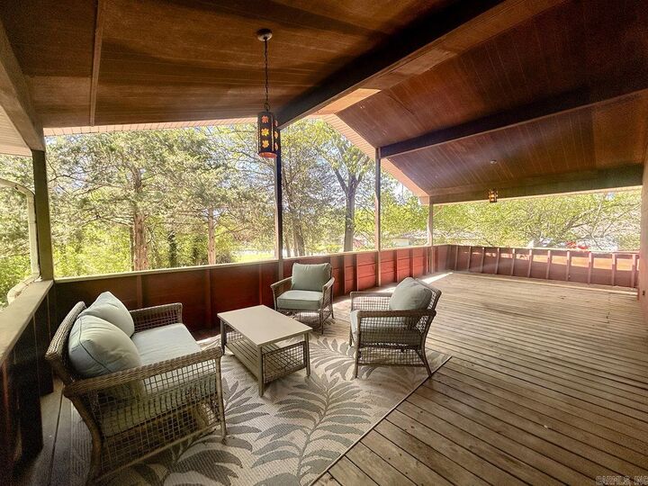 Property Photo: 203 Richwood Drive AR 72653