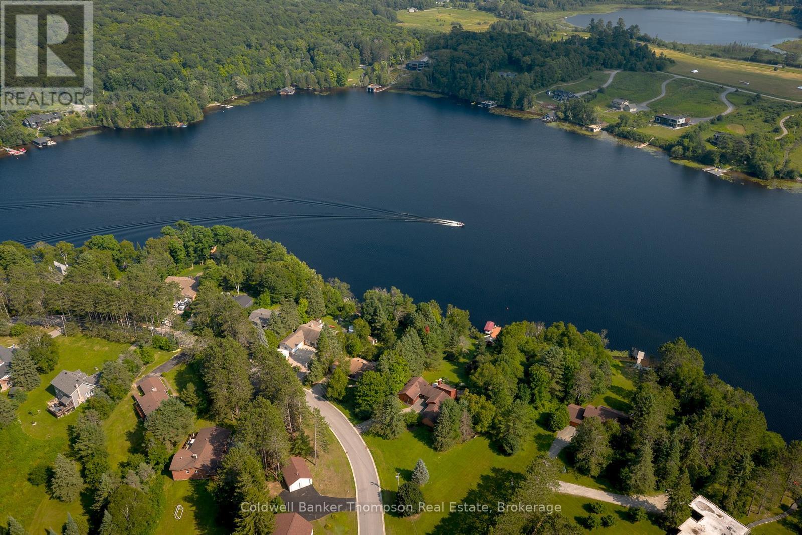 Photo de la propriété: 281 Echo Bay Road ON P1H 1R4