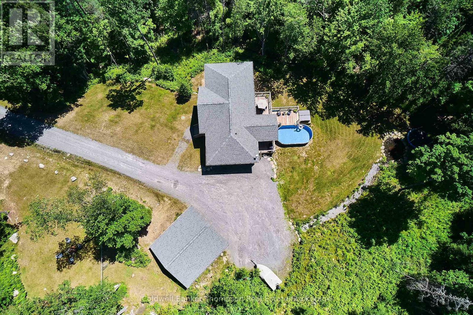 Photo de la propriété:  575 Britannia Road  ON P1H 2J3 