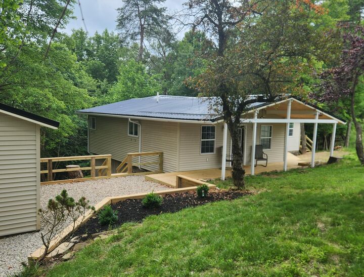 Property Photo:  429 Hide-A-Way Hills Lane  OH 43155 